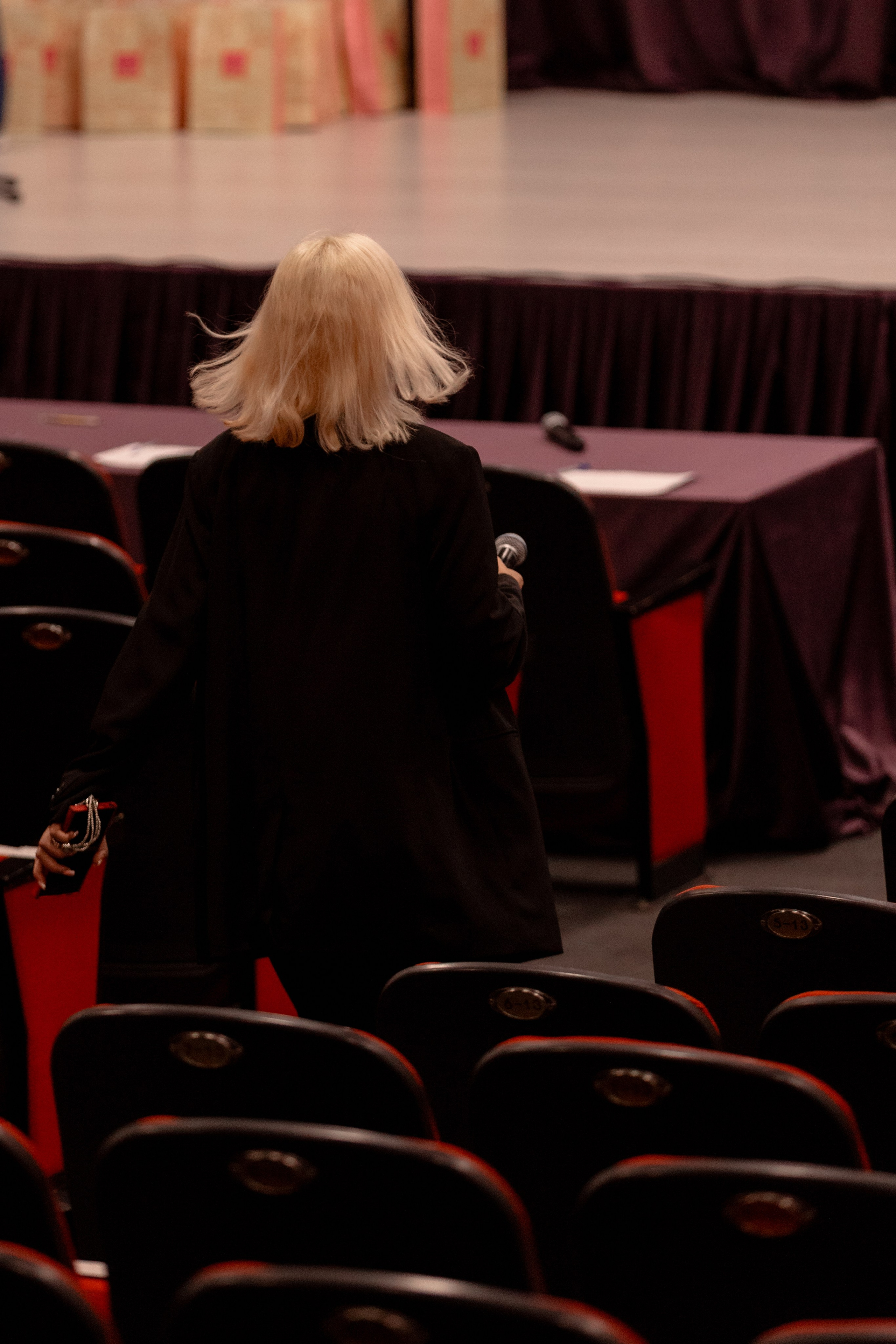 Backstage makeup. Благотворительный конкурс «Голос еще краше». 2025. Фотограф в Ростов-на-Дону Виктория Савчук