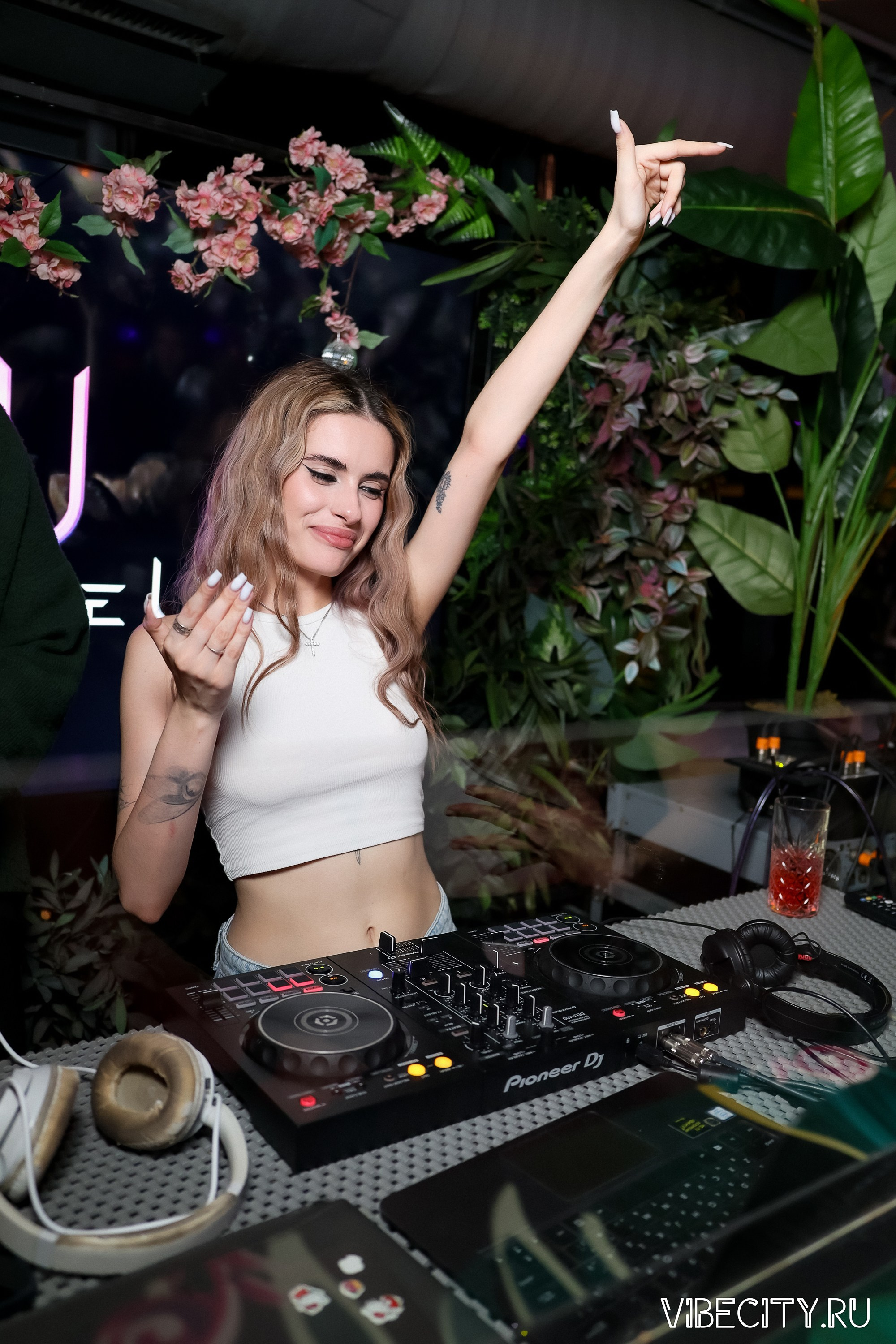 DOUBLE U. VIBECITY.RU Вайб Сити Ру Фоторепортажи Фотоотчеты Калининград