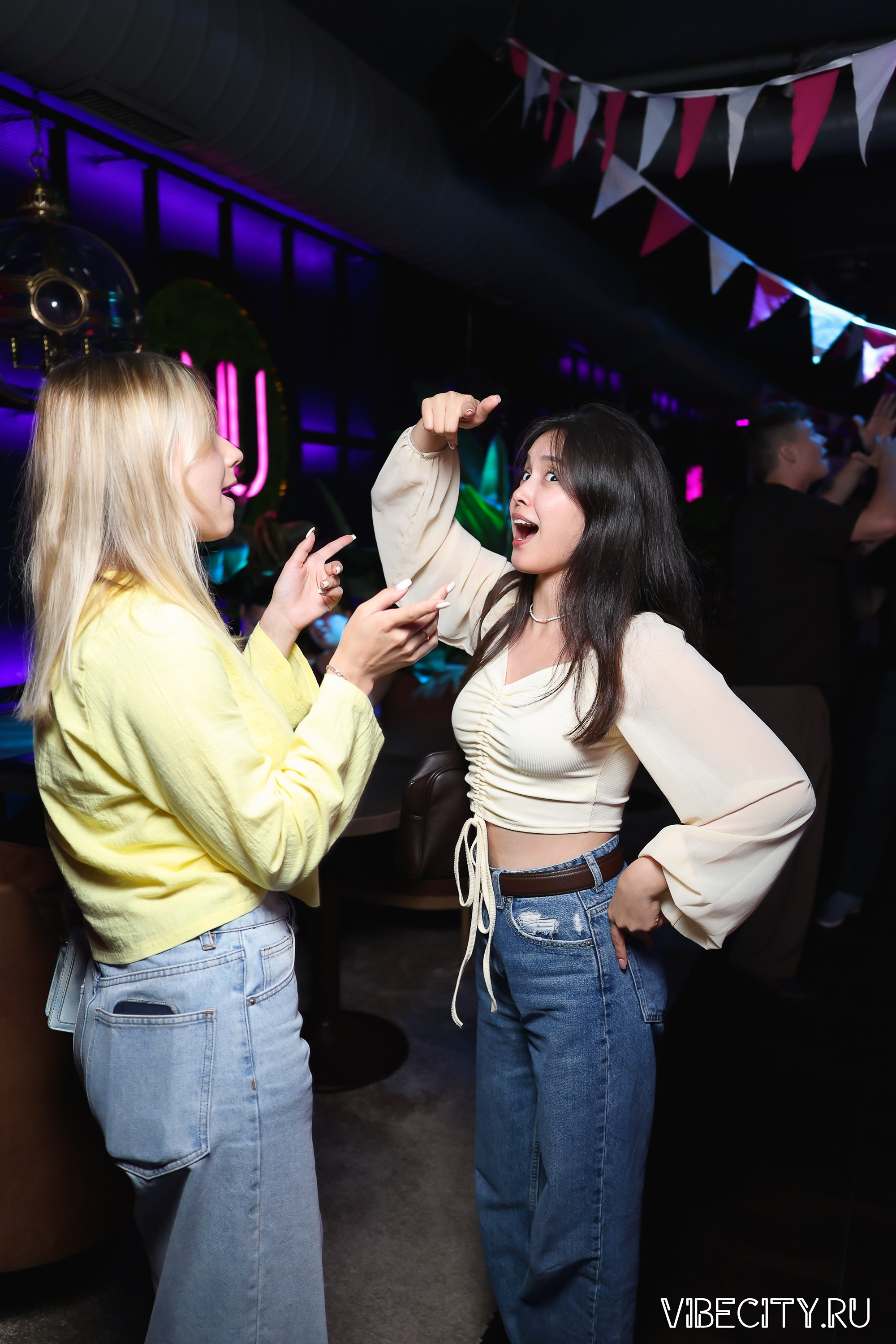 DOUBLE U. VIBECITY.RU Вайб Сити Ру Фоторепортажи Фотоотчеты Калининград