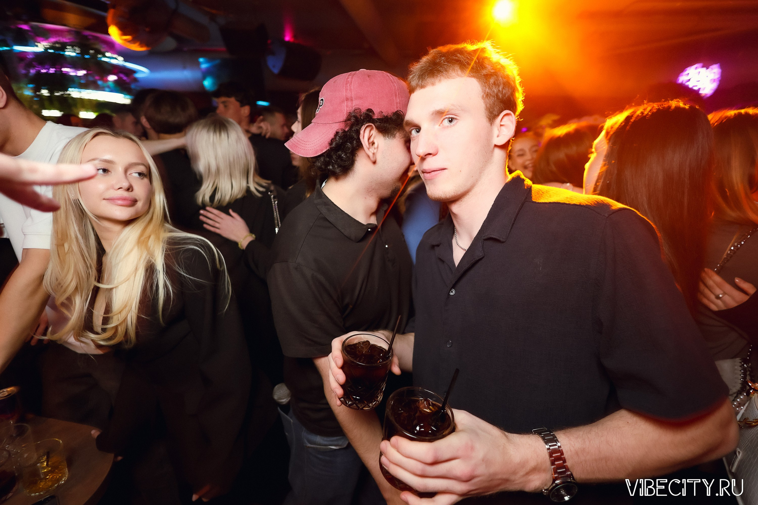 DOUBLE U. VIBECITY.RU Вайб Сити Ру Фоторепортажи Фотоотчеты Калининград