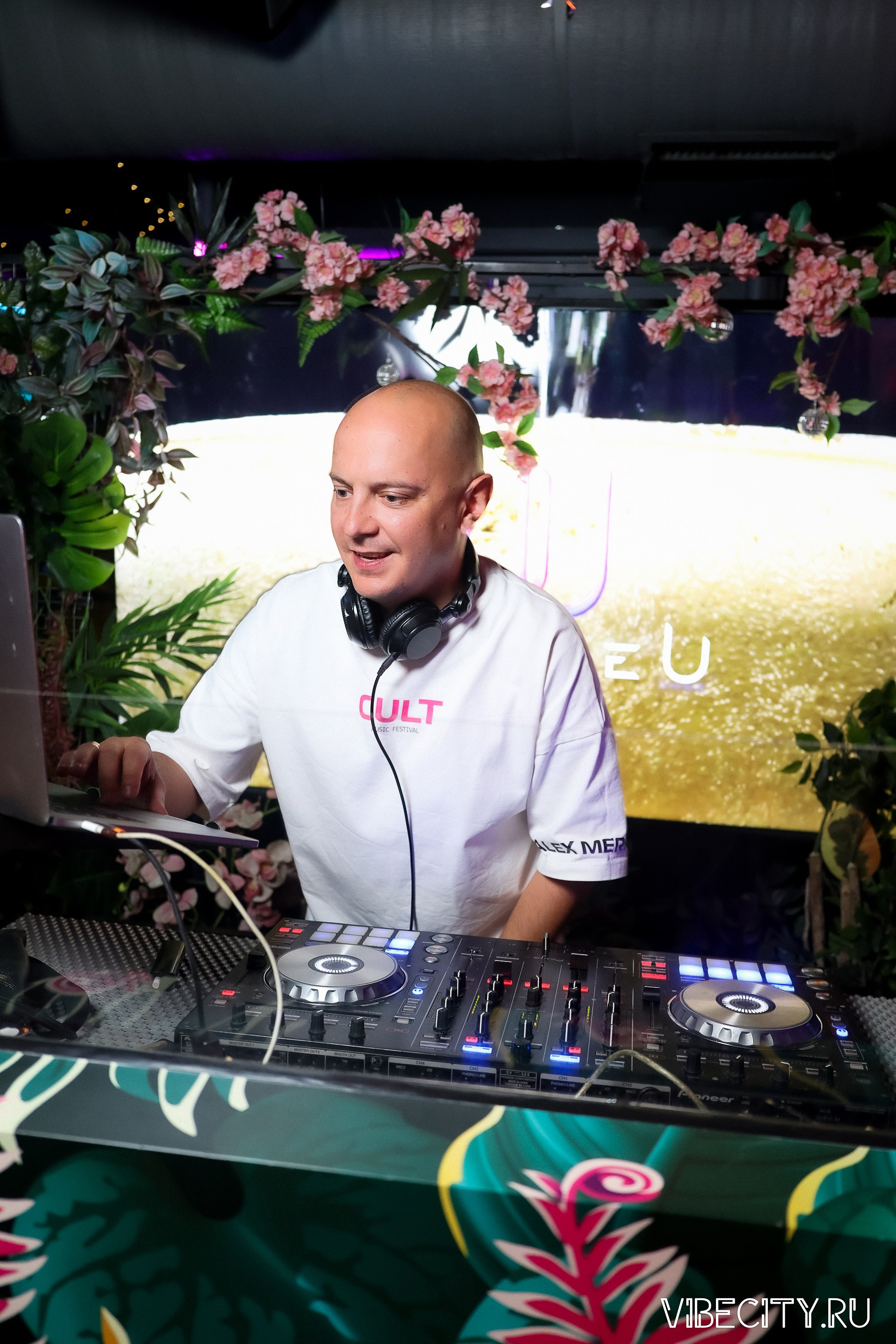 DOUBLE U. VIBECITY.RU Вайб Сити Ру Фоторепортажи Фотоотчеты Калининград