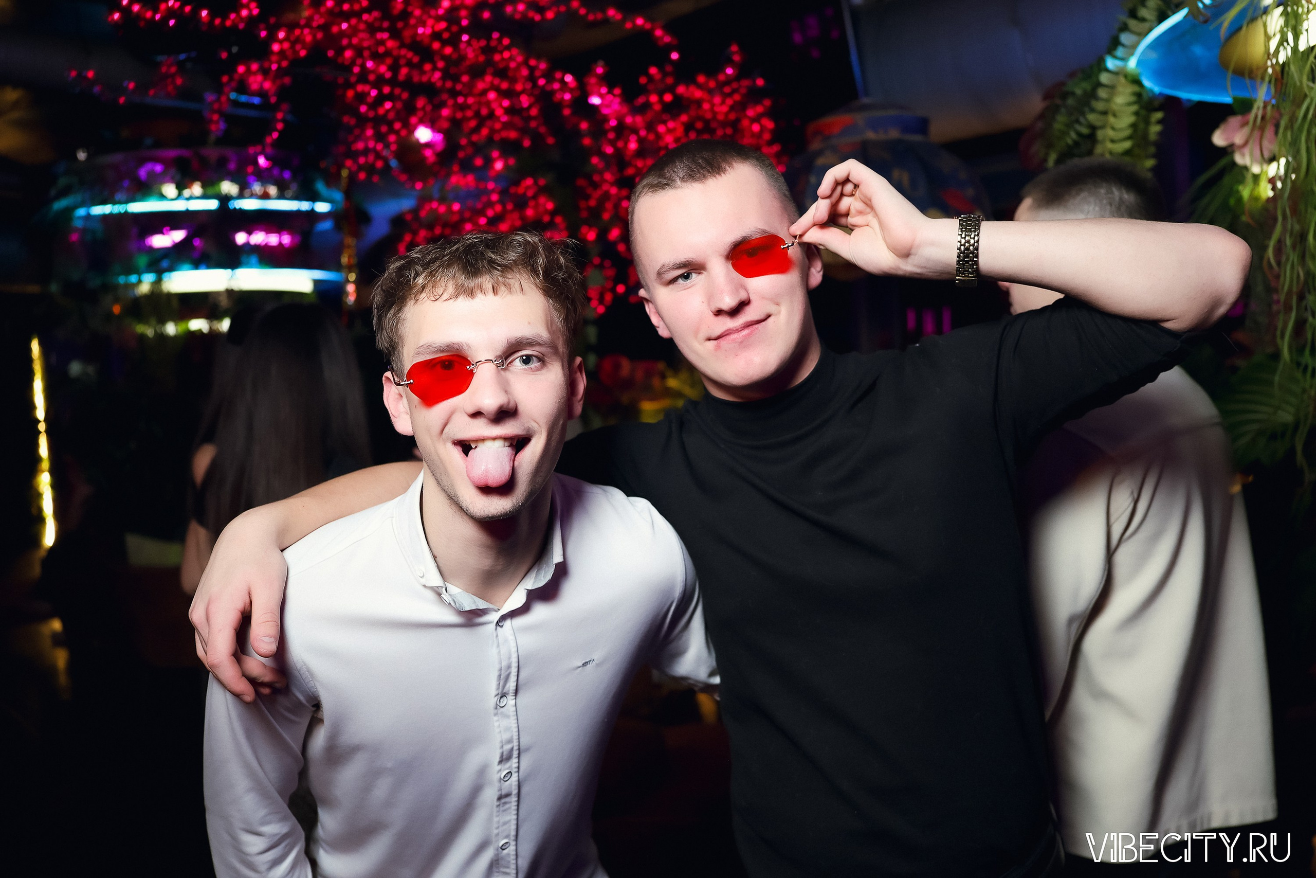 DOUBLE U. VIBECITY.RU Вайб Сити Ру Фоторепортажи Фотоотчеты Калининград