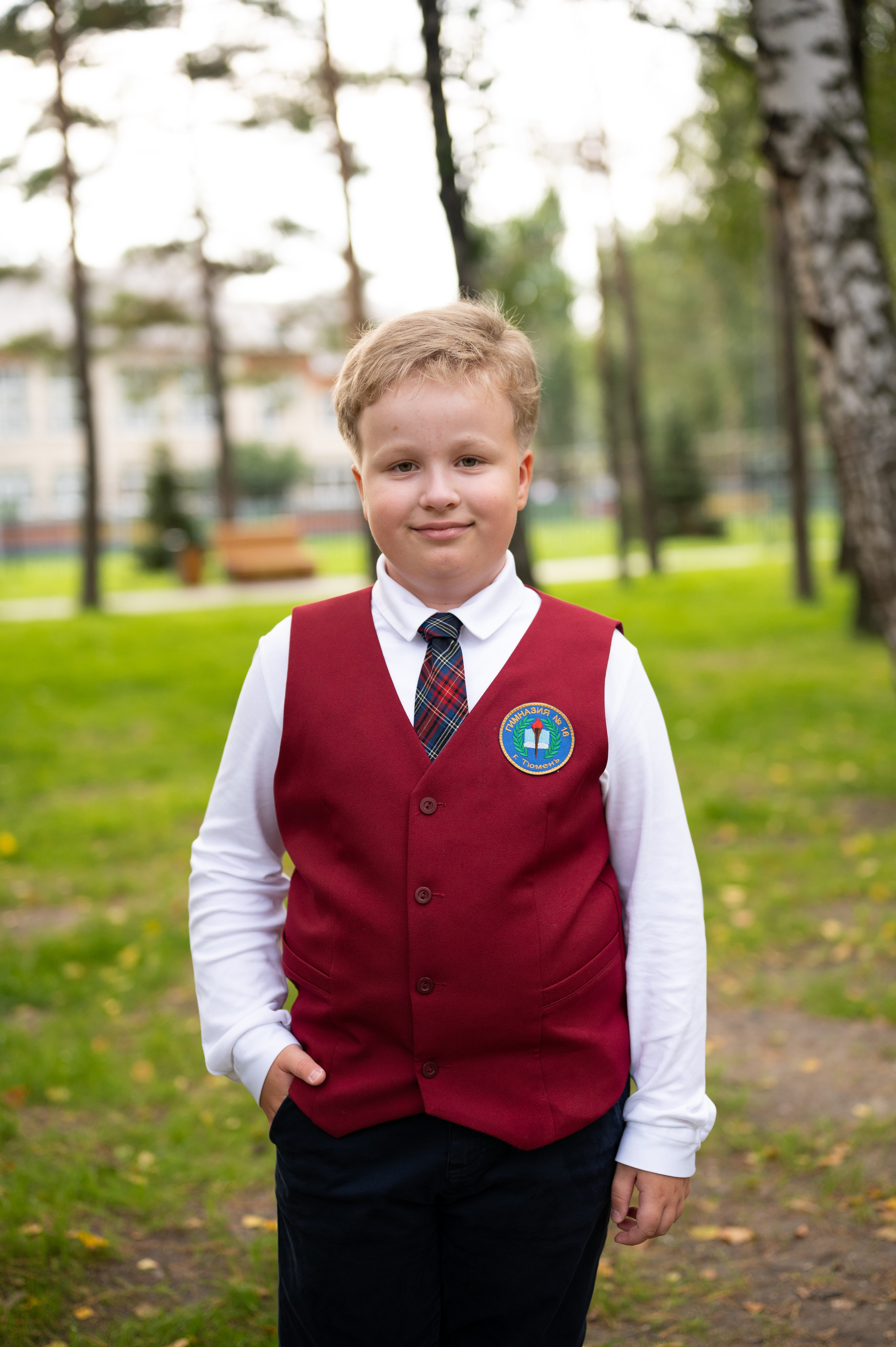 1 сентября 16 гимназия 2 класс (линейка + в классе+ на улице). Фотограф новорожденных, семейный детский в Тюмени Татьяна Морозова