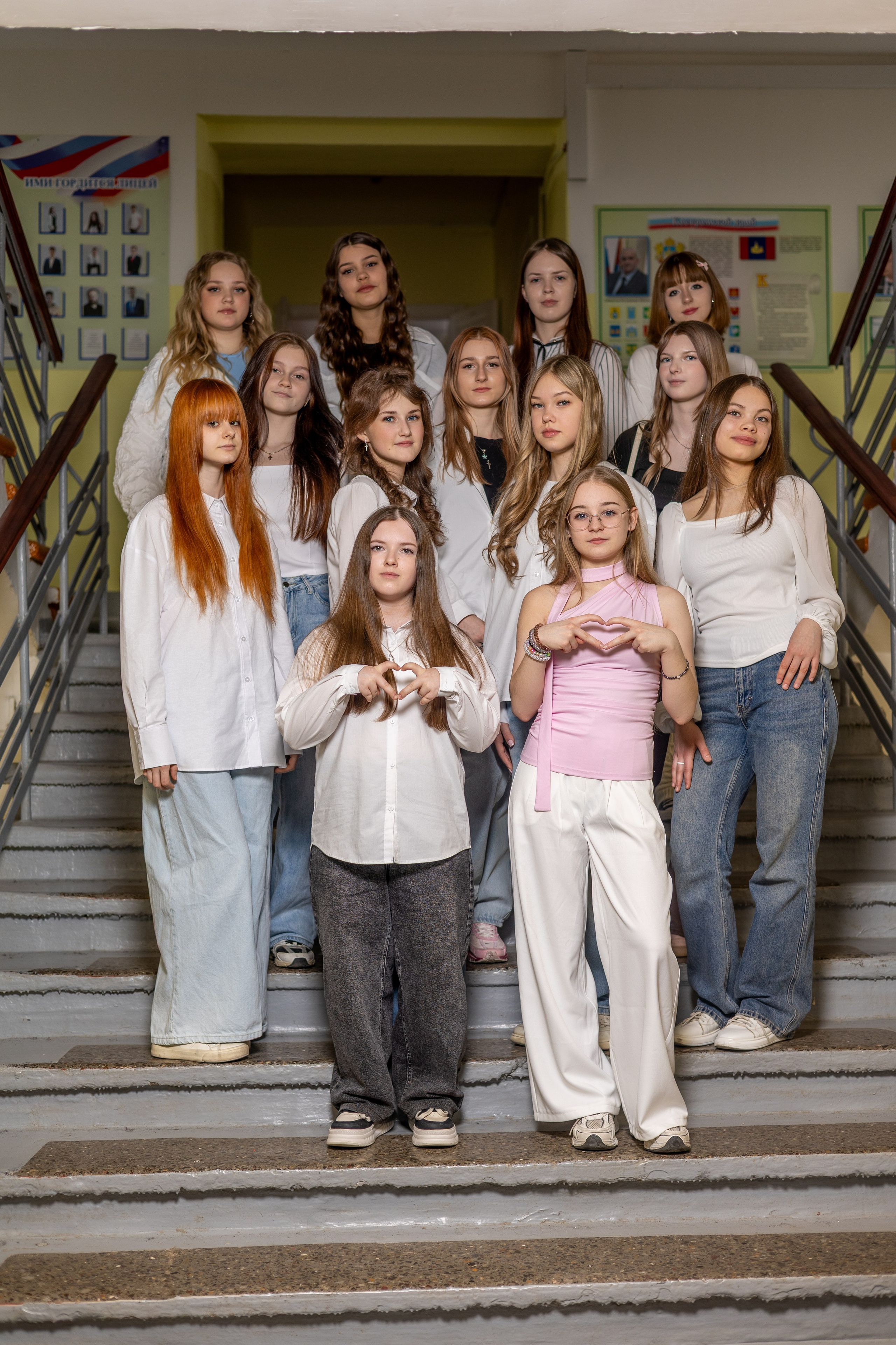 Старшие классы. Выпускные альбомы, индивидуальные фотосессии в Костроме