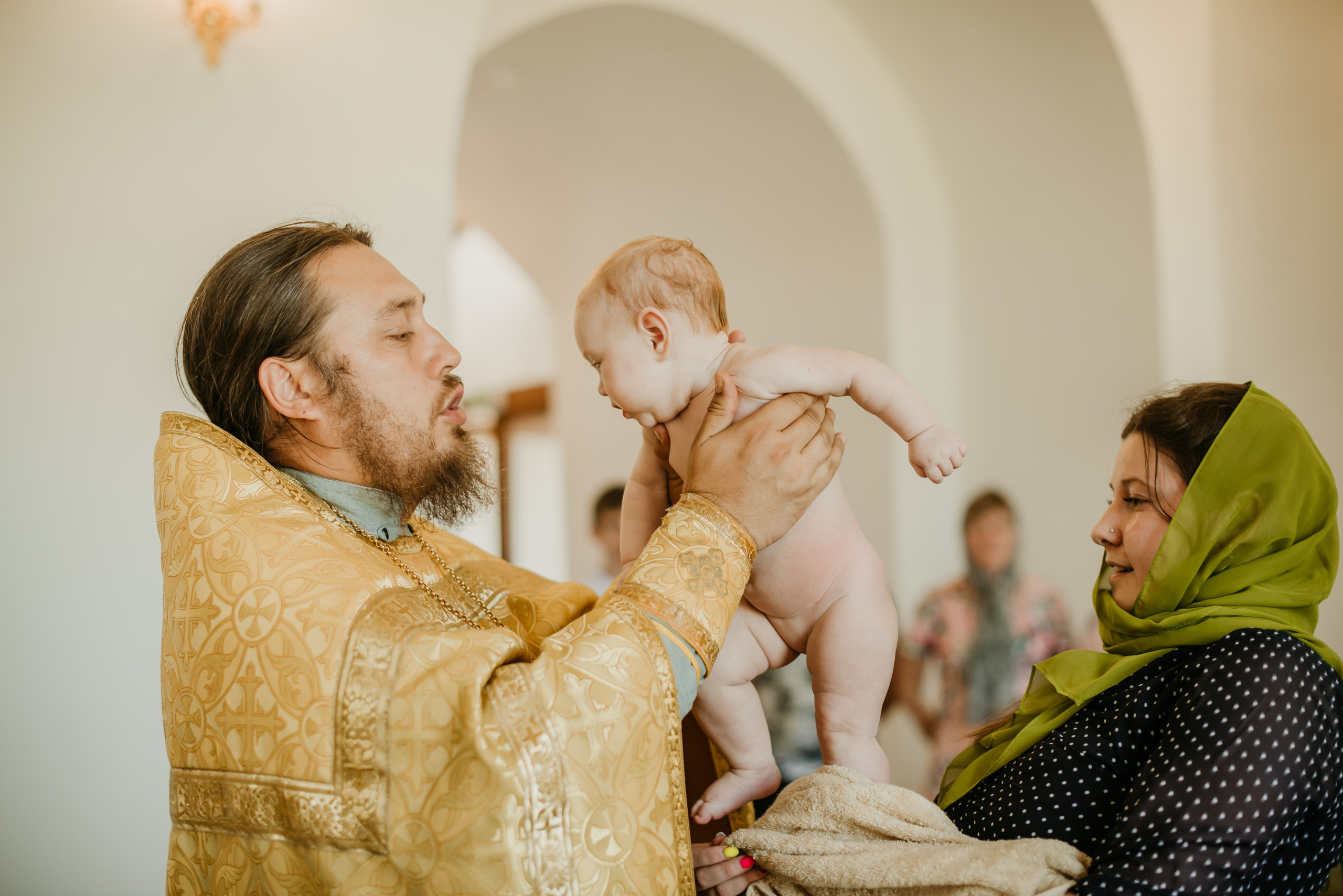Таинство крещения Василисы. Свадебный, семейный и портретный фотограф в Суворове Анастасия Седыкин
