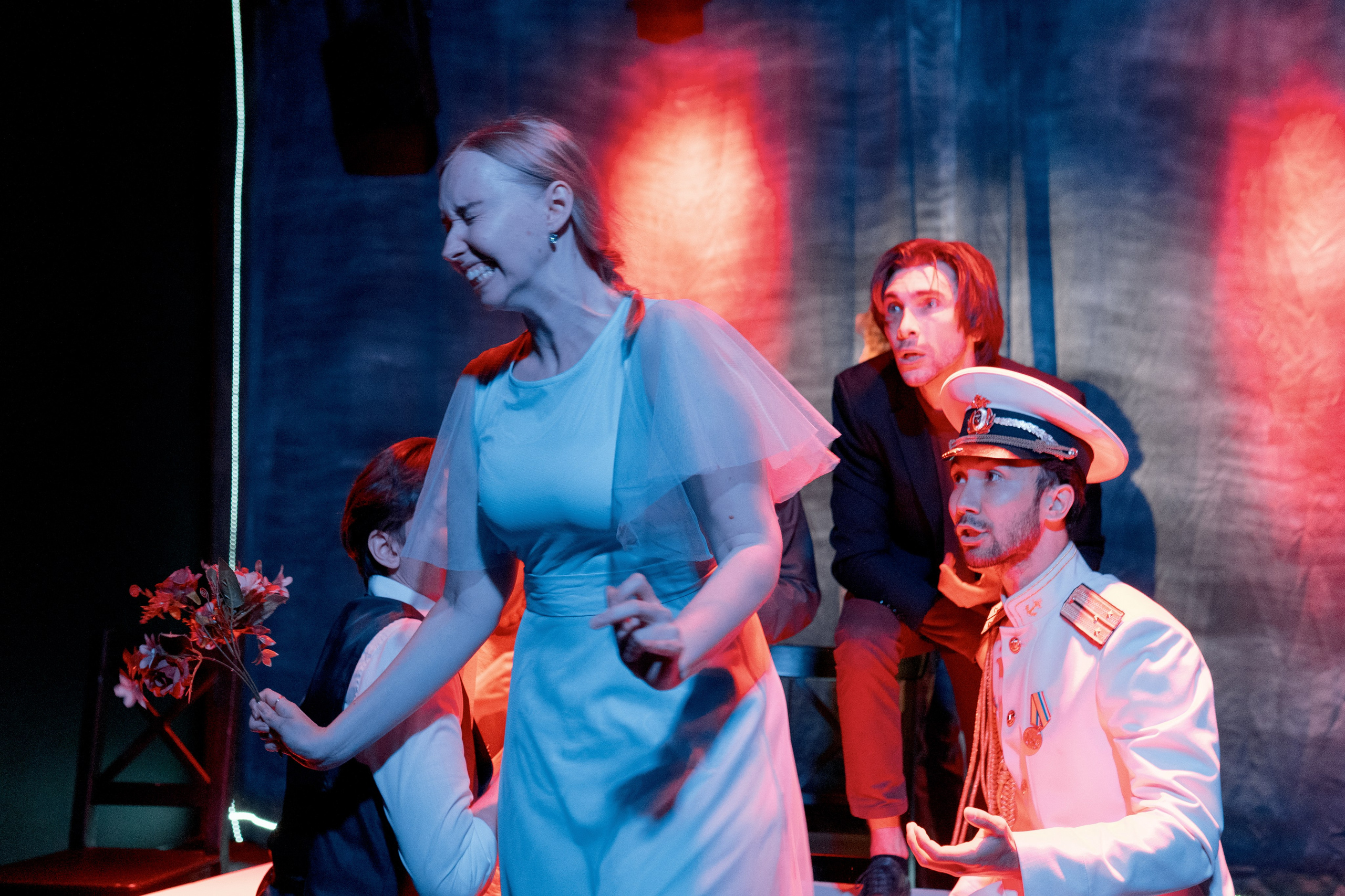 Спектакль «Женитьба». Репортажный и портретный фотограф Андрей Гаровский