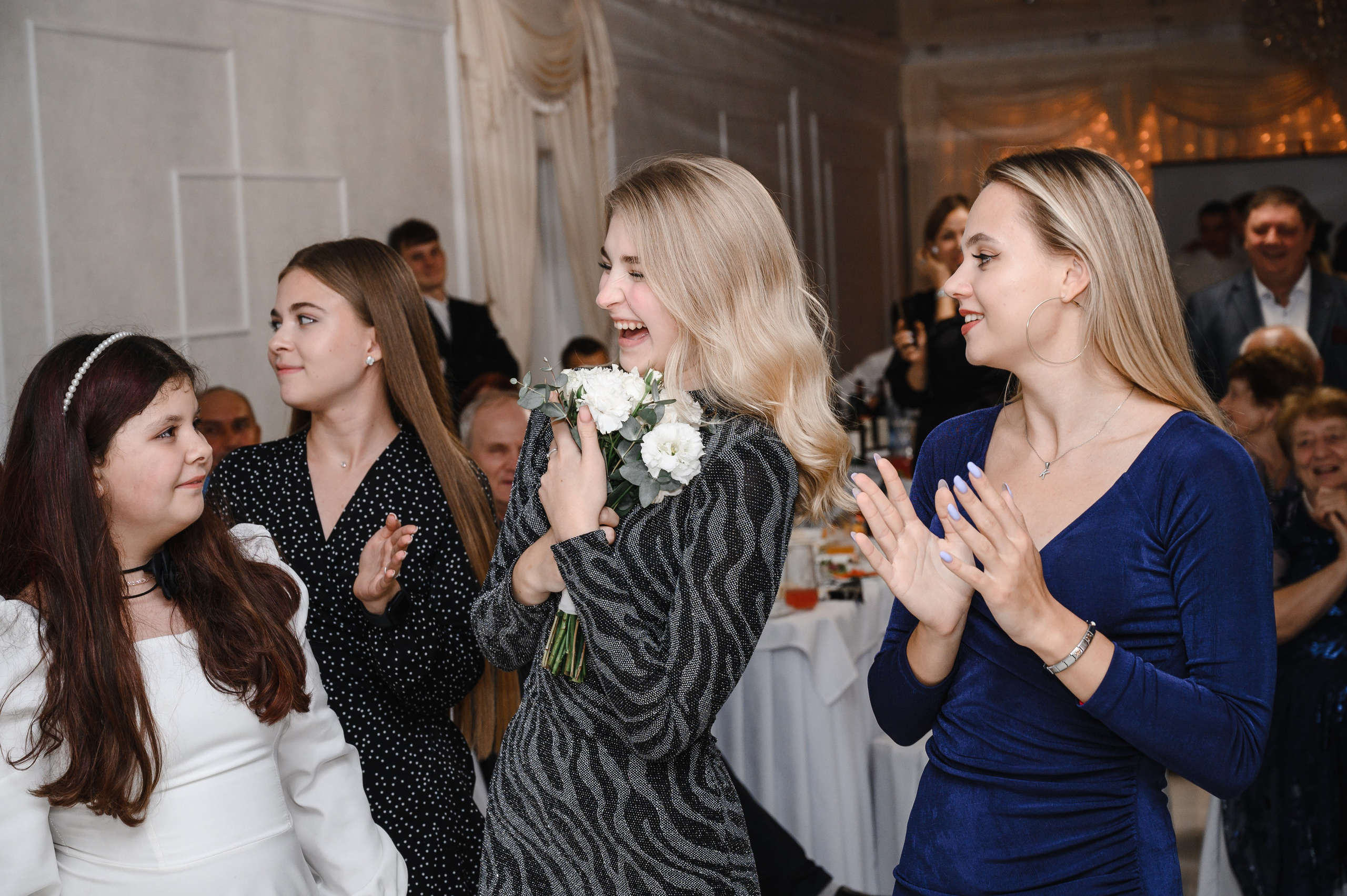 Свадебный банкет. СВАДЕБНЫЙ ФОТОГРАФ В ОМСКЕ ВЛАДИМИР КРАСС