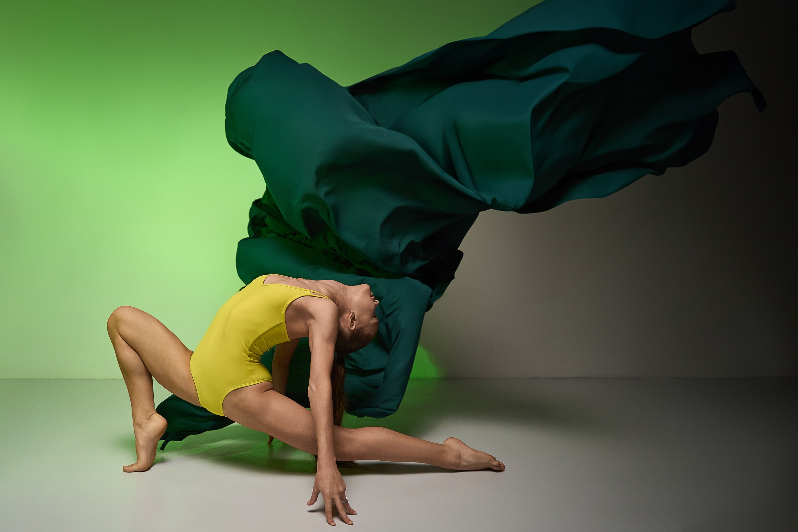 Спортивная фотосессия гимнасток и танцоров в Заволжье. Фотограф в Заволжье Алексей Шабалин