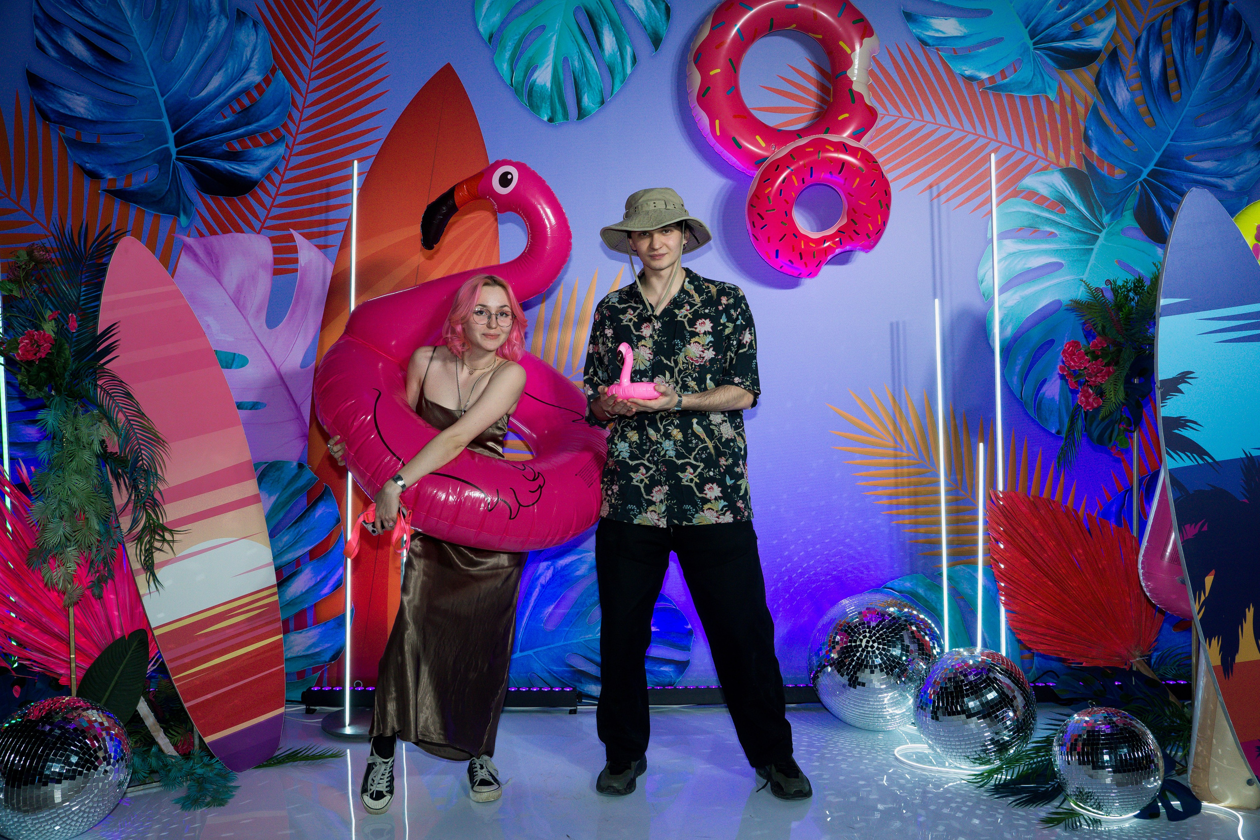 МТС корпоратив Гавайская вечеринка. Фотограф