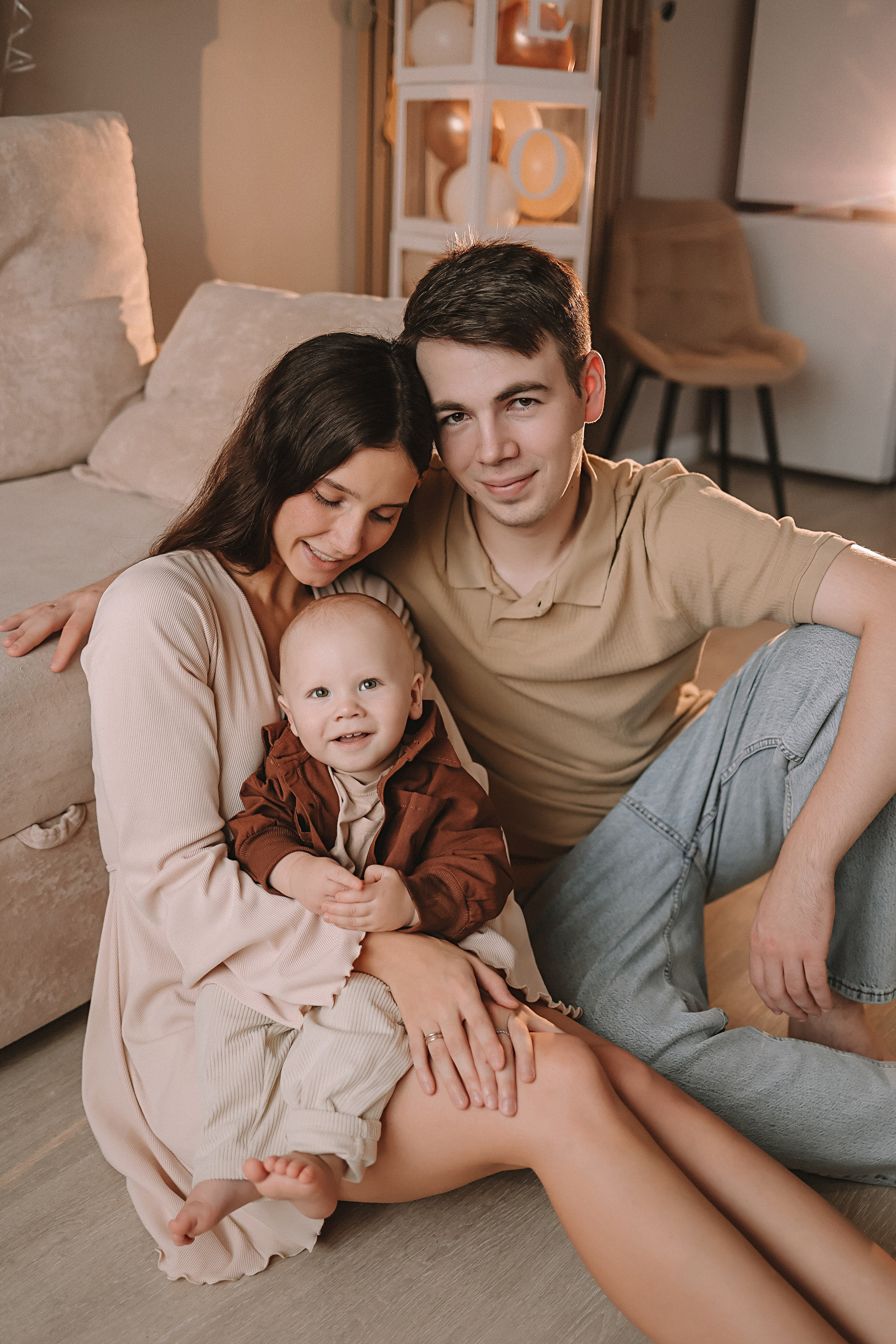 1 год Леону. Семейный фотограф Тюмень, фотограф на роды Салмина Мария