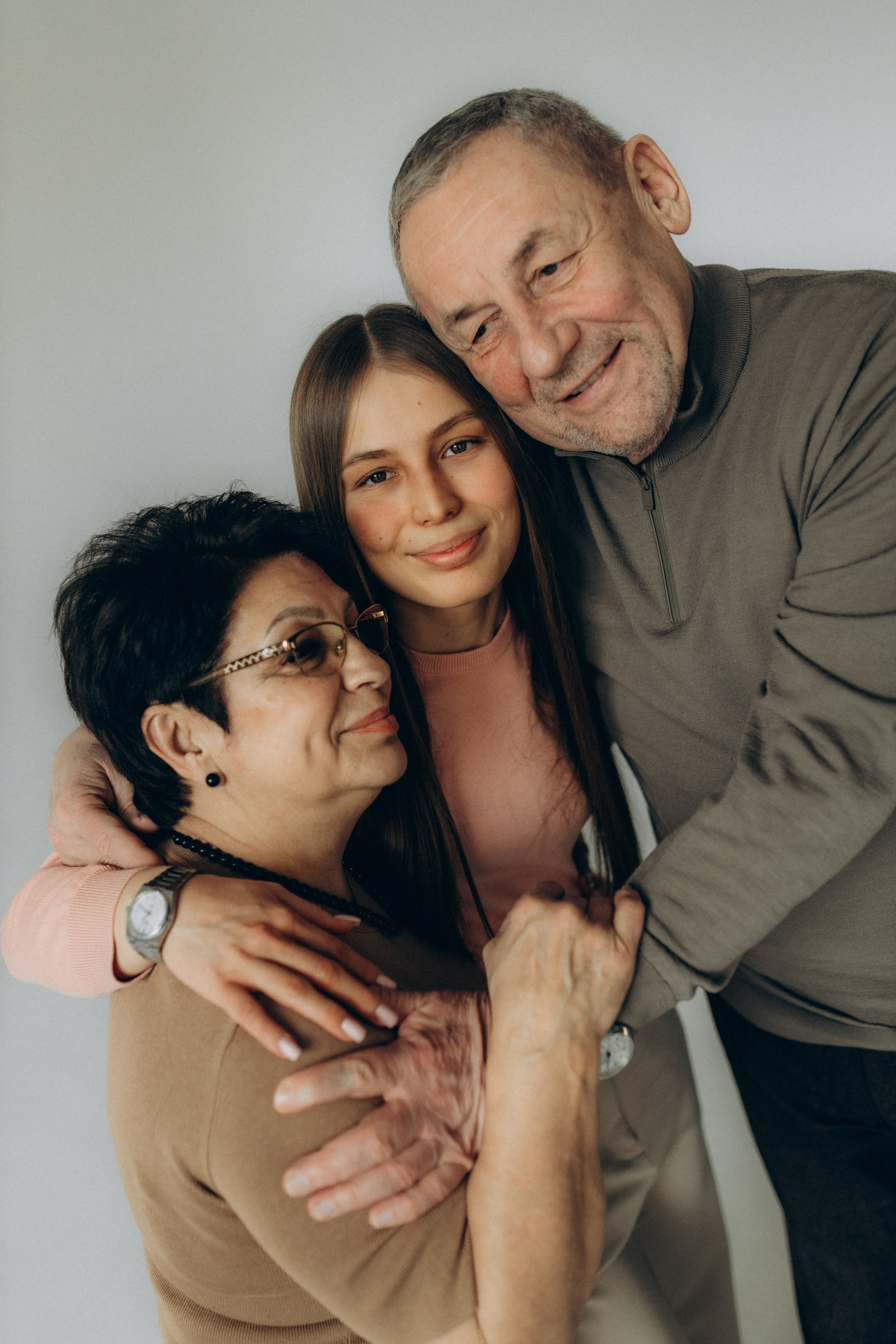 Семейная съёмка на циклораме. Фотограф НОГИНСК, Москва, Анастасия Белая