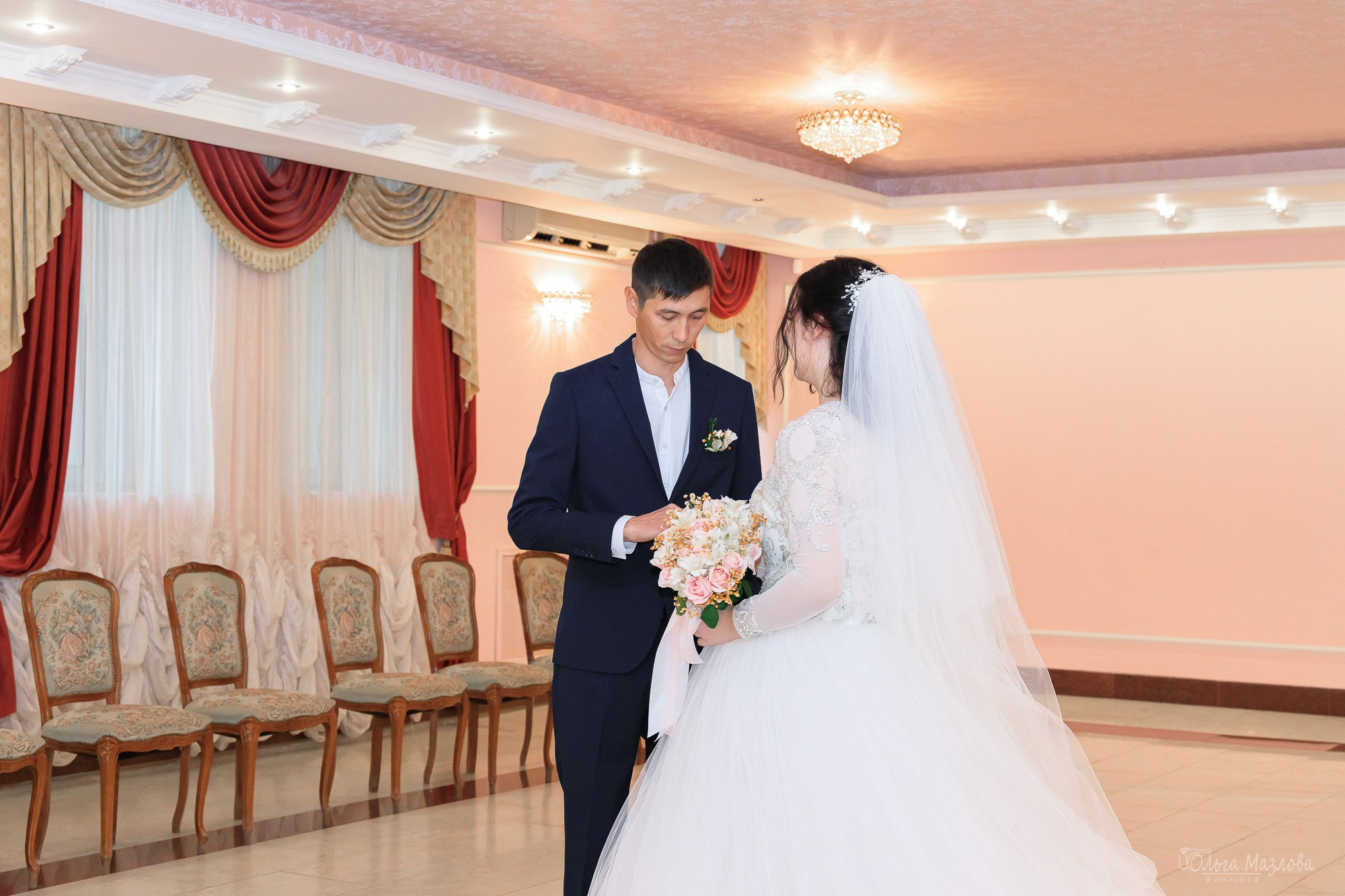 Свадебная фотосессия, Виктория и Мирас. Фотограф в Саратове Ольга Мазлова