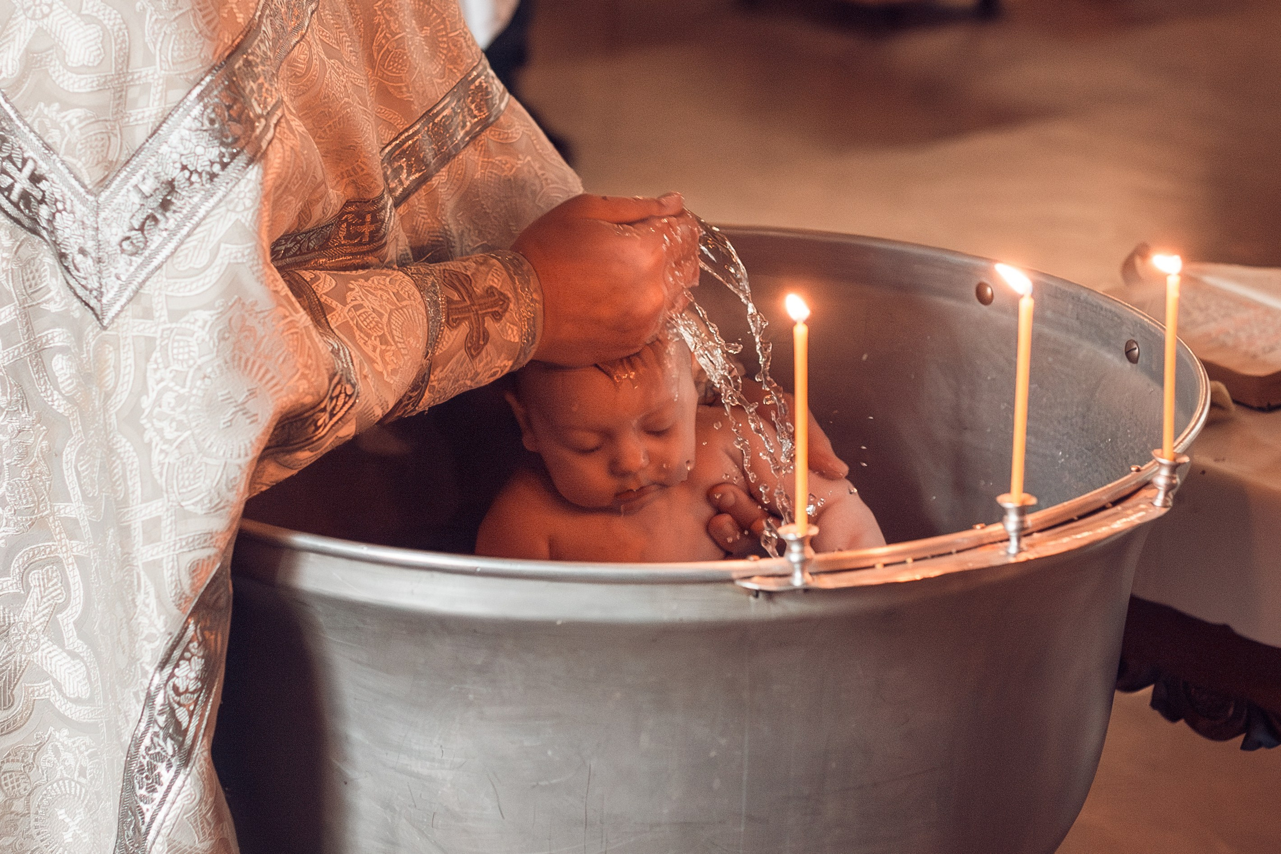 Крещение Артемия в Георгиевской церкви Калуги