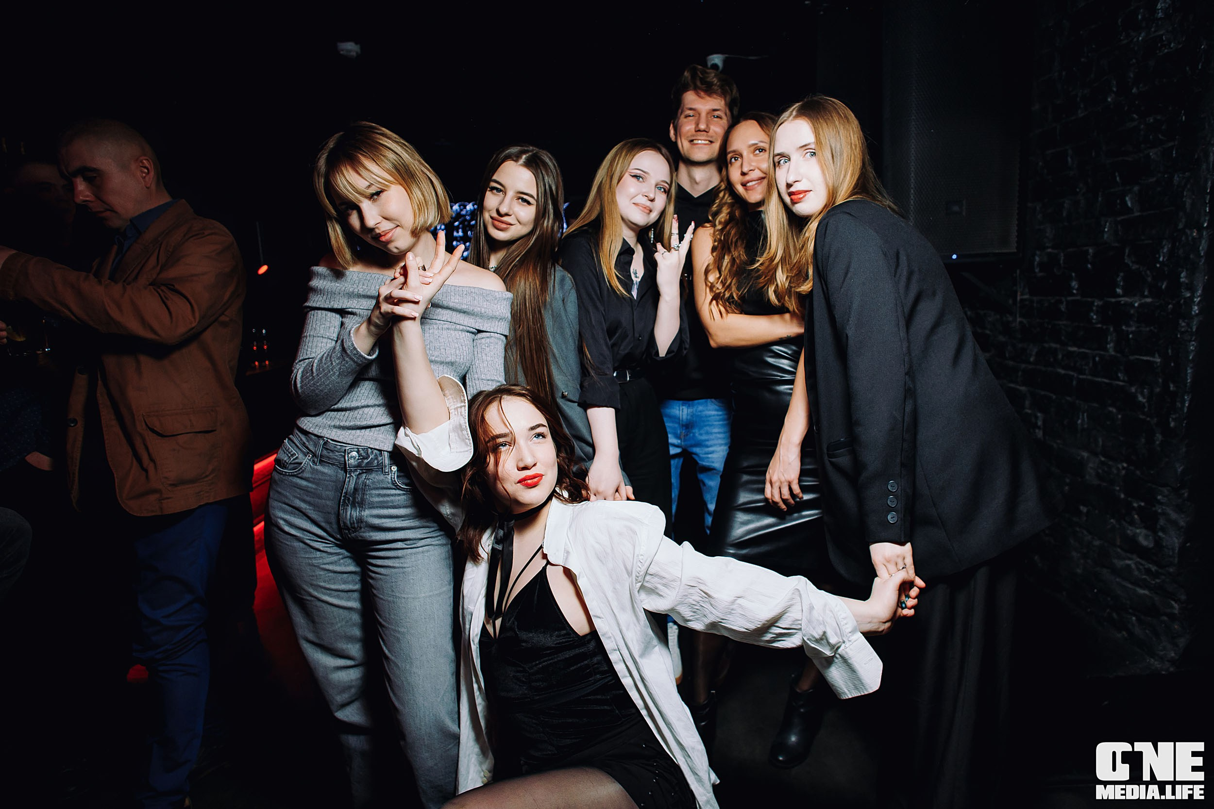 Фоторепортаж из бара Secret. One Media Life: фоторепортажи, фотоотчеты с мероприятий и заведений