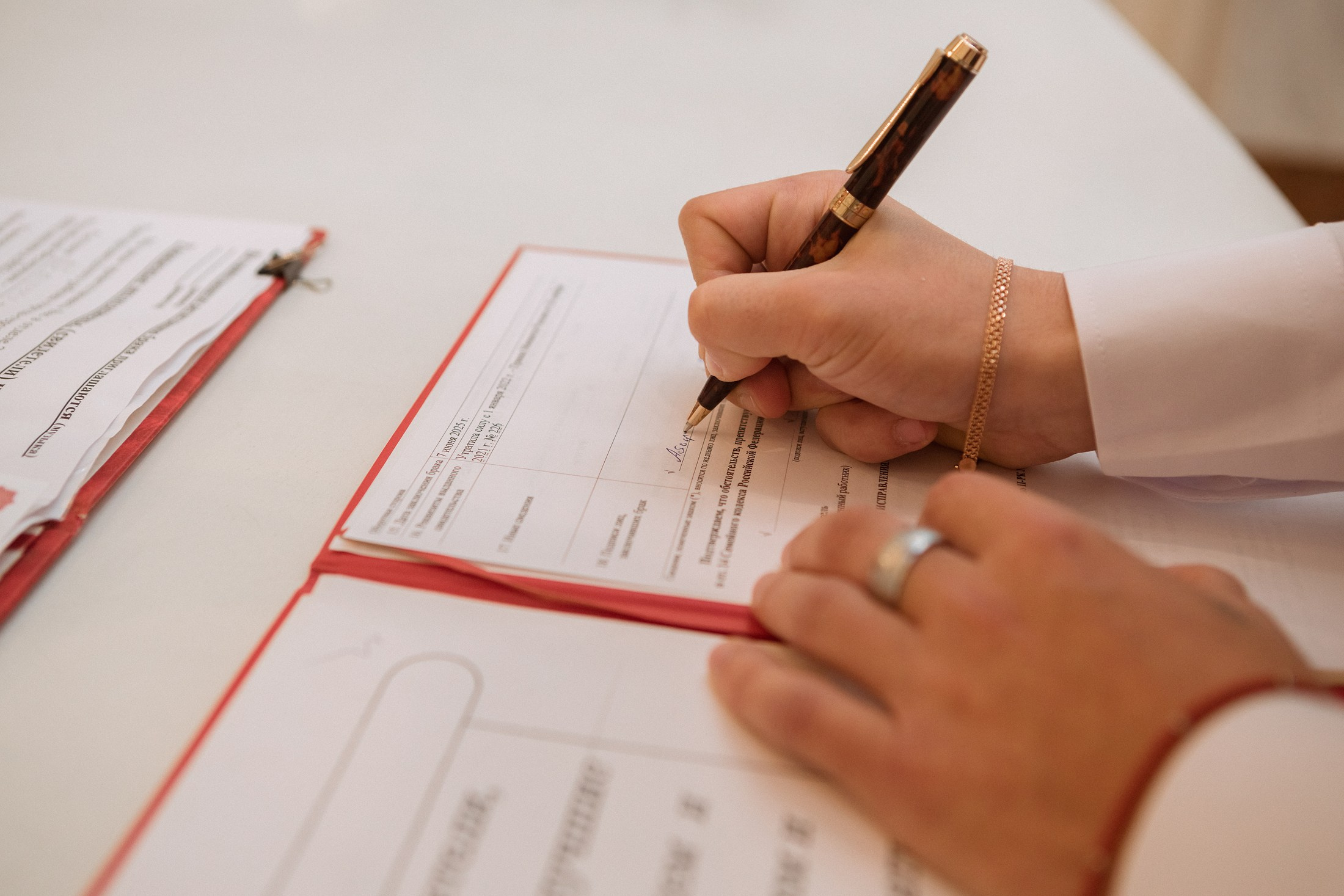 Сергей и Ирина. Фотографы в городе Волгограде — Людмила Агеева и Алексей Околелов