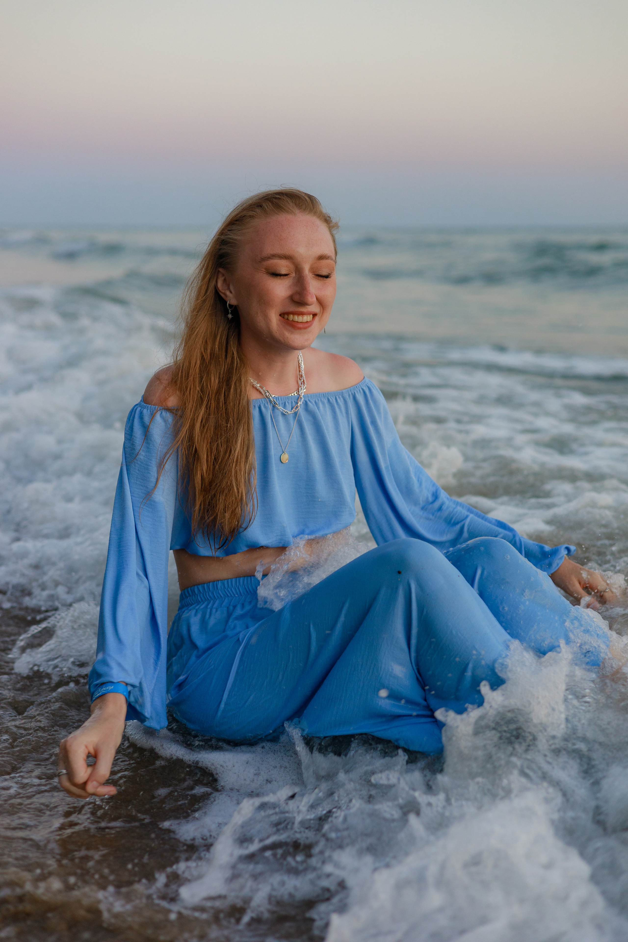 Антон, Катюша и Варечка