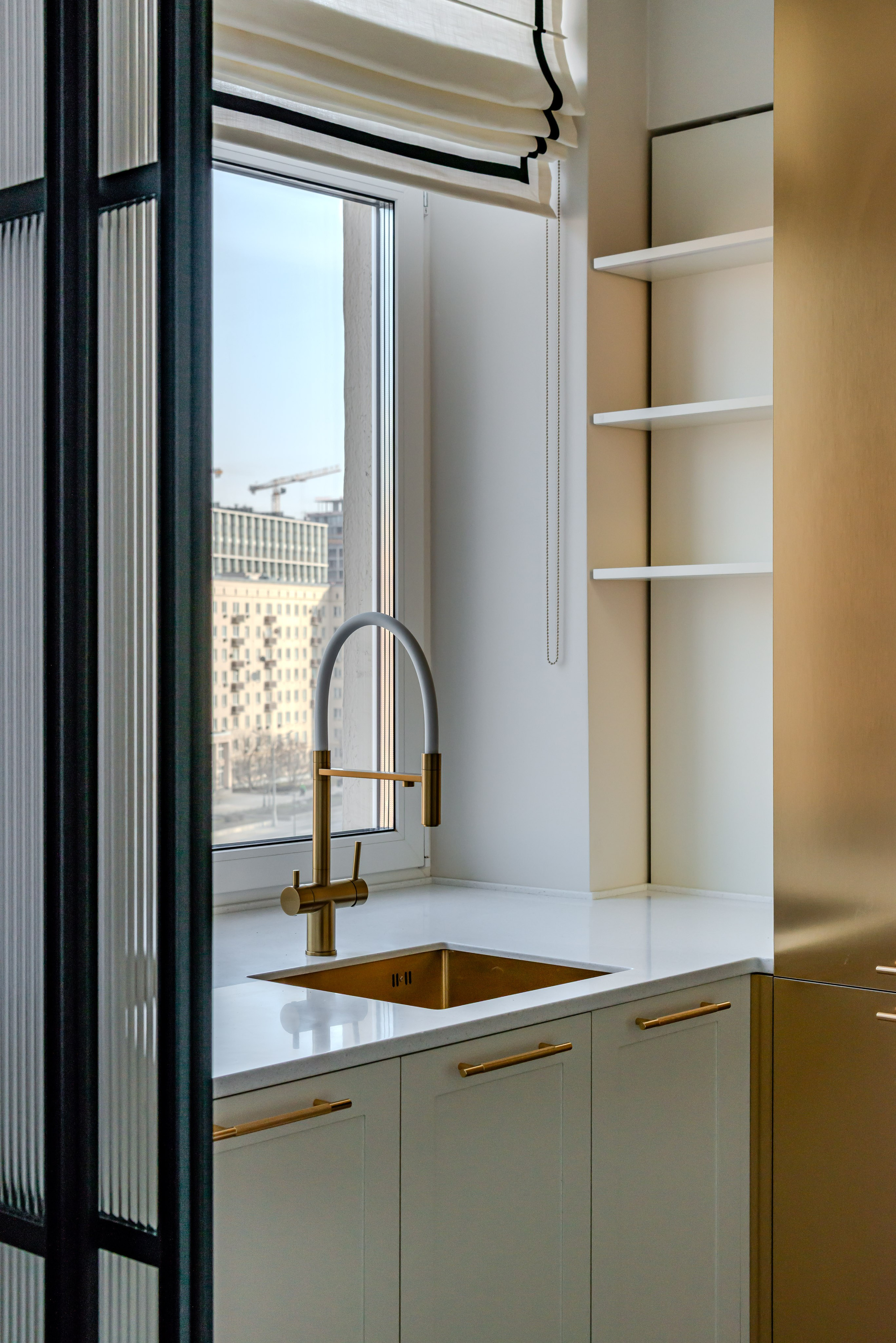 Кутуза Флиппинг, 54 м. Главная