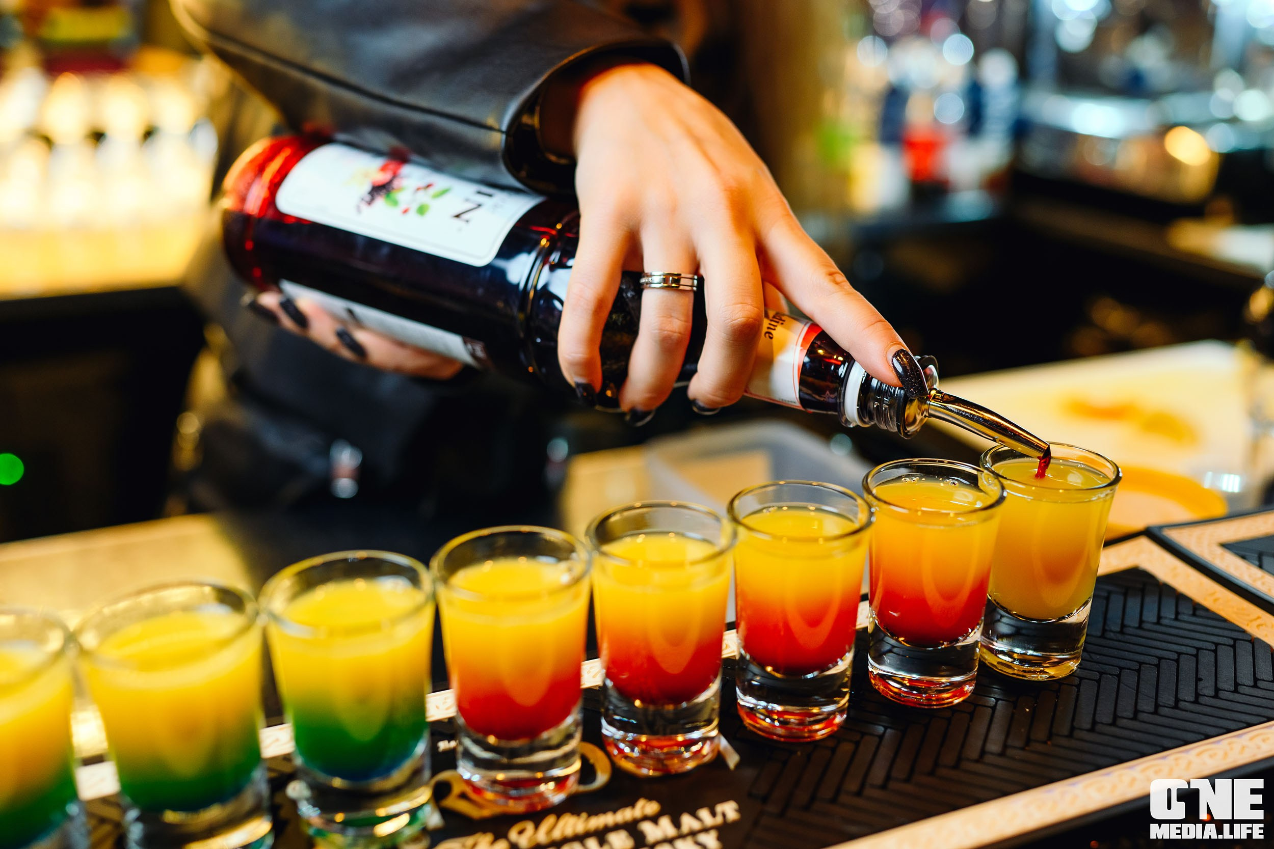 Фоторепортаж из караоке-клуба Эйфория. One Media Life: фоторепортажи, фотоотчеты с мероприятий и заведений