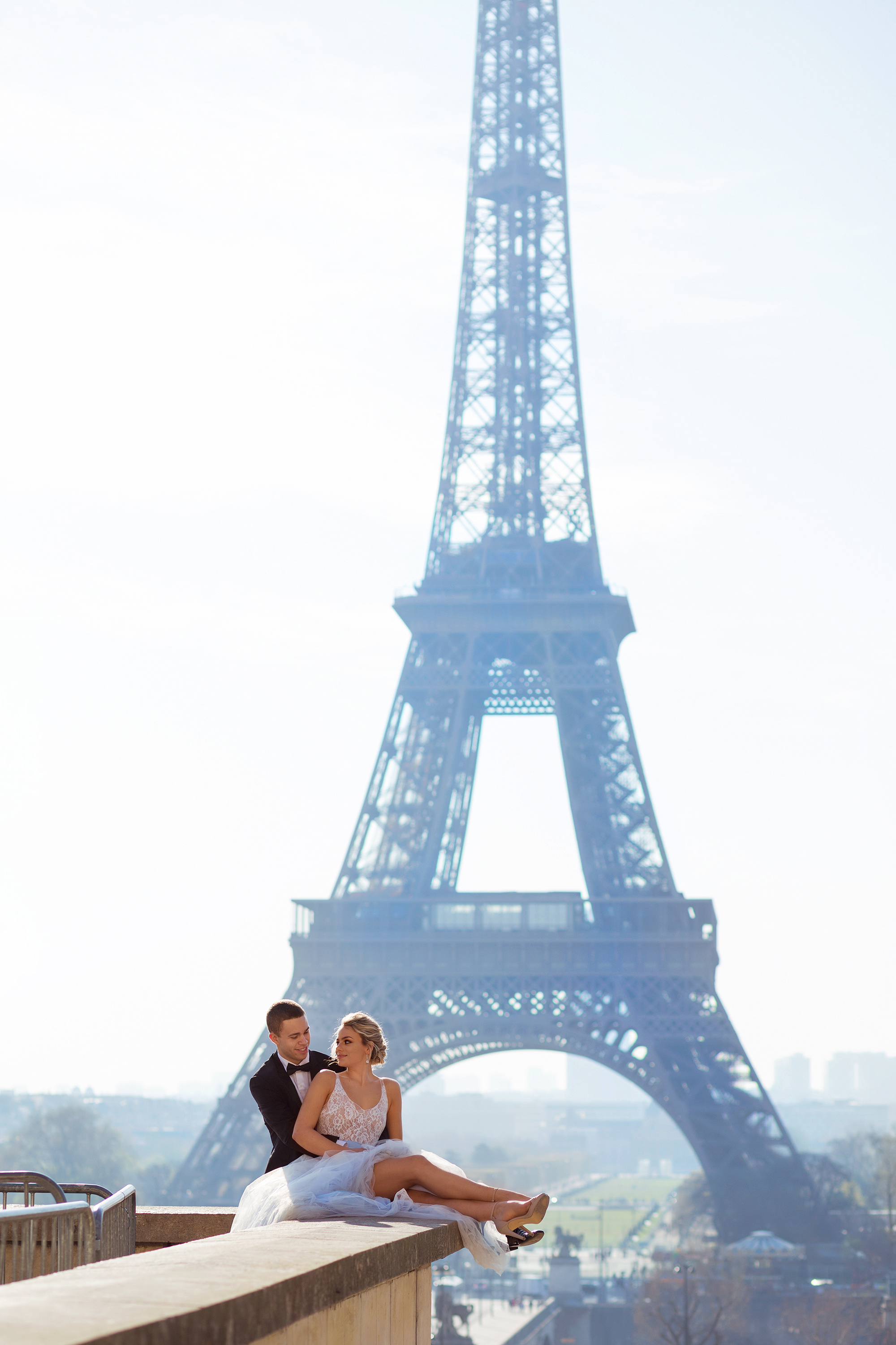 Свадебная фотосъемка для Райли и Мики в Париже. Свадебный и семейный фотограф в Москве Евгения Лисина