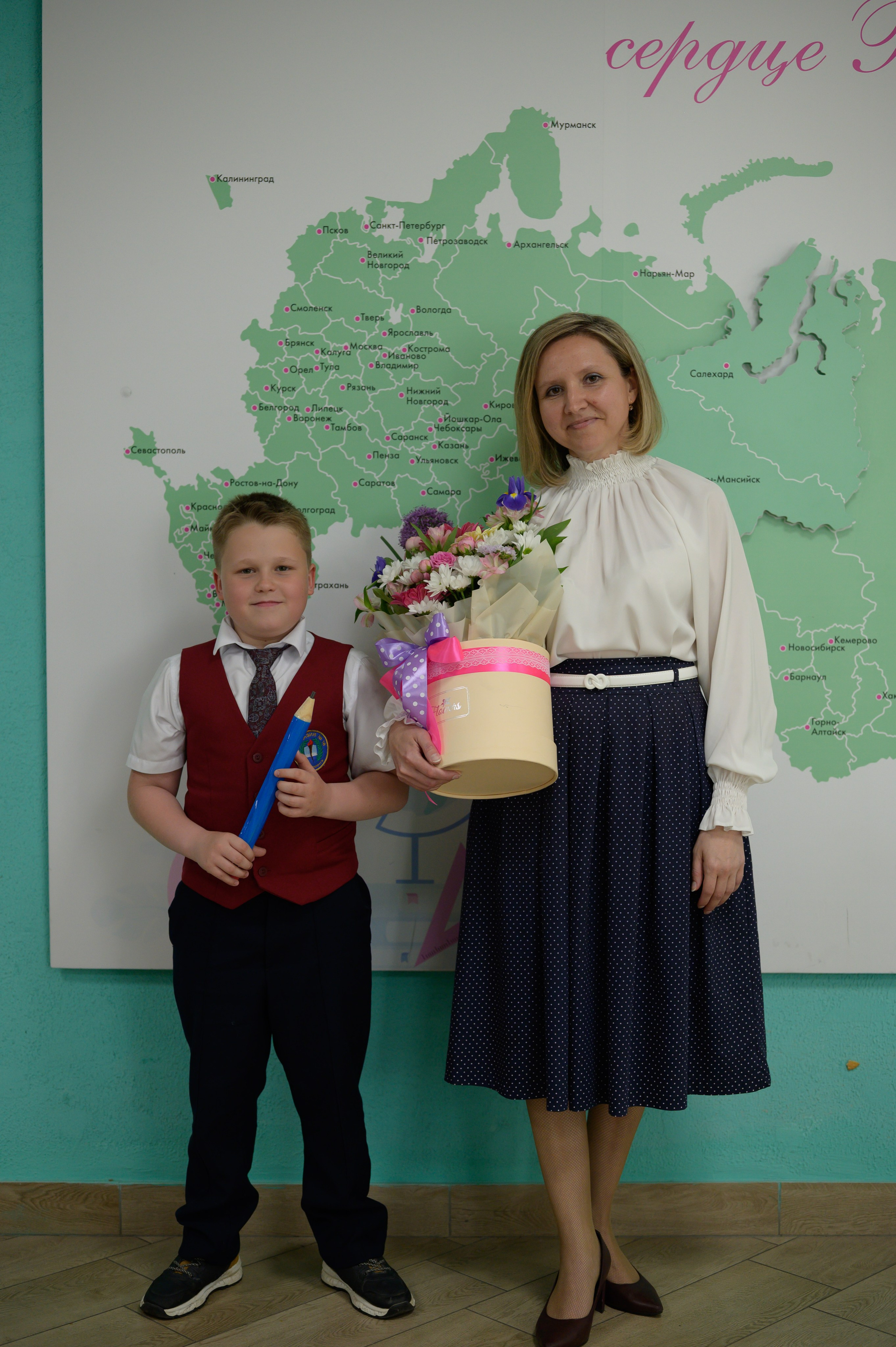 Выпускной 4Б гимназия № 16. Фотограф новорожденных, семейный детский в Тюмени Татьяна Морозова