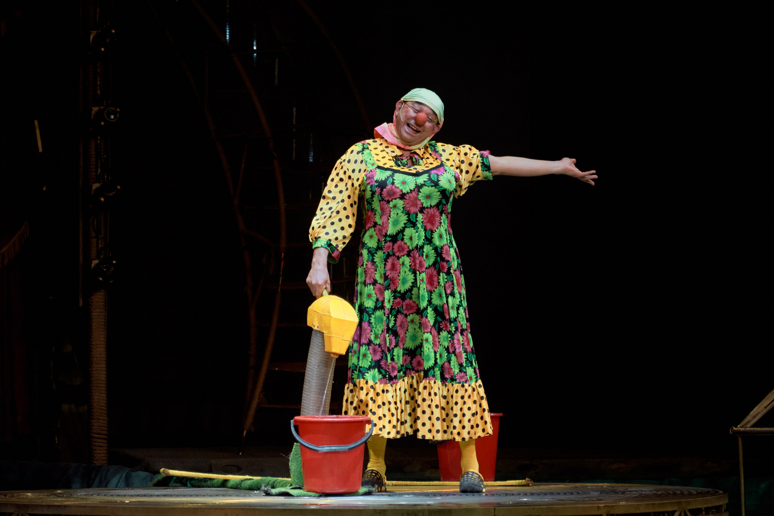 Цирк «На воде». Фотограф