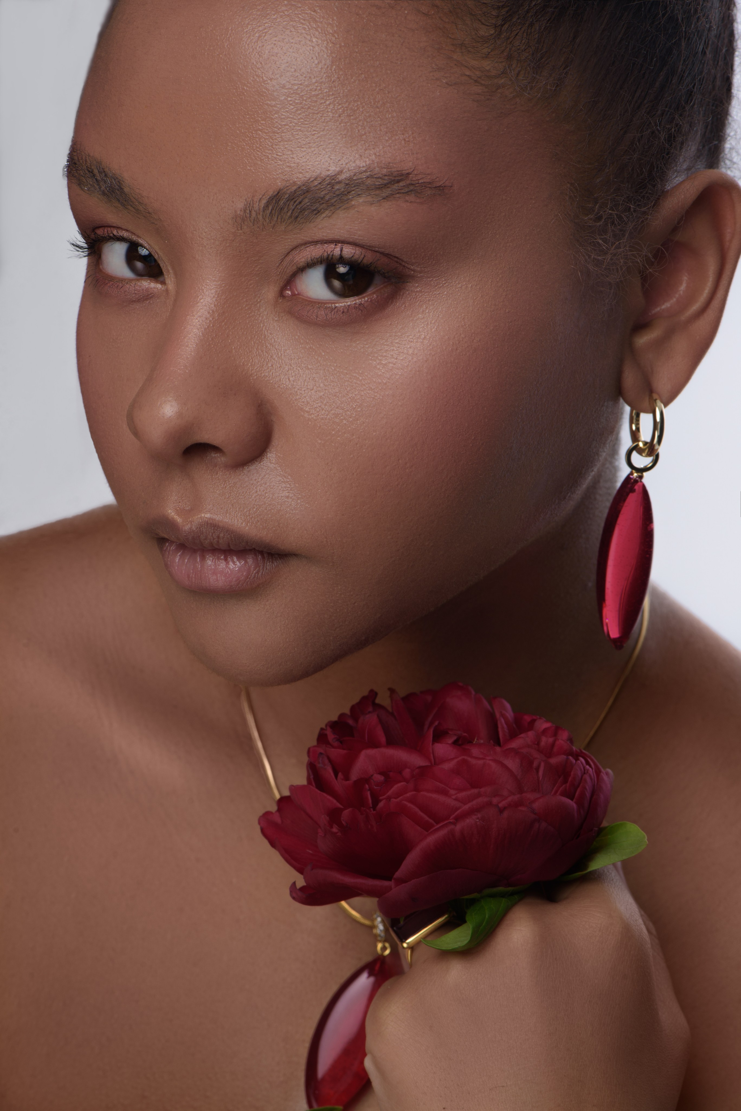 Ювелирный бренд JOYANA. CREAM PHOTO