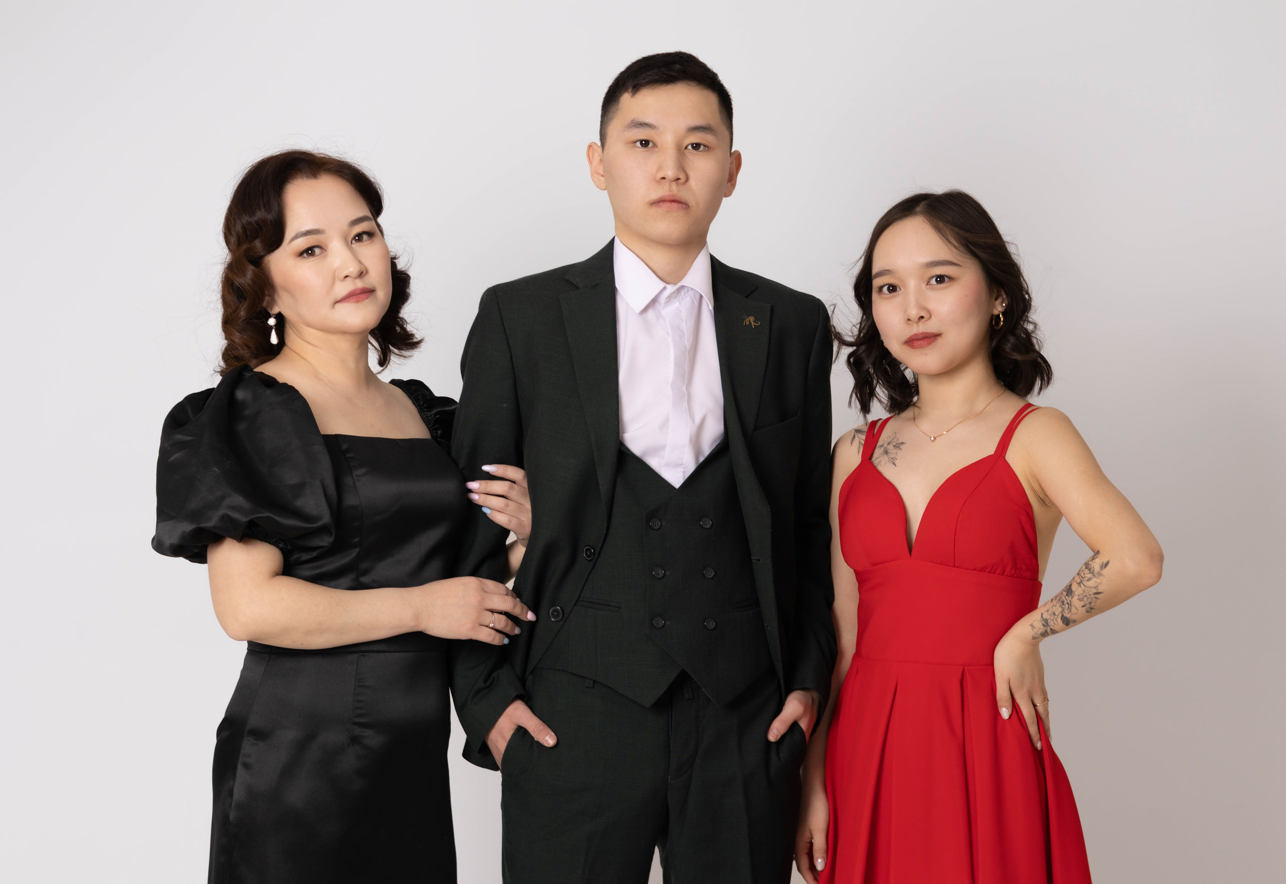 Замечательная семья. Фотограф Якутск Зоя Николаева