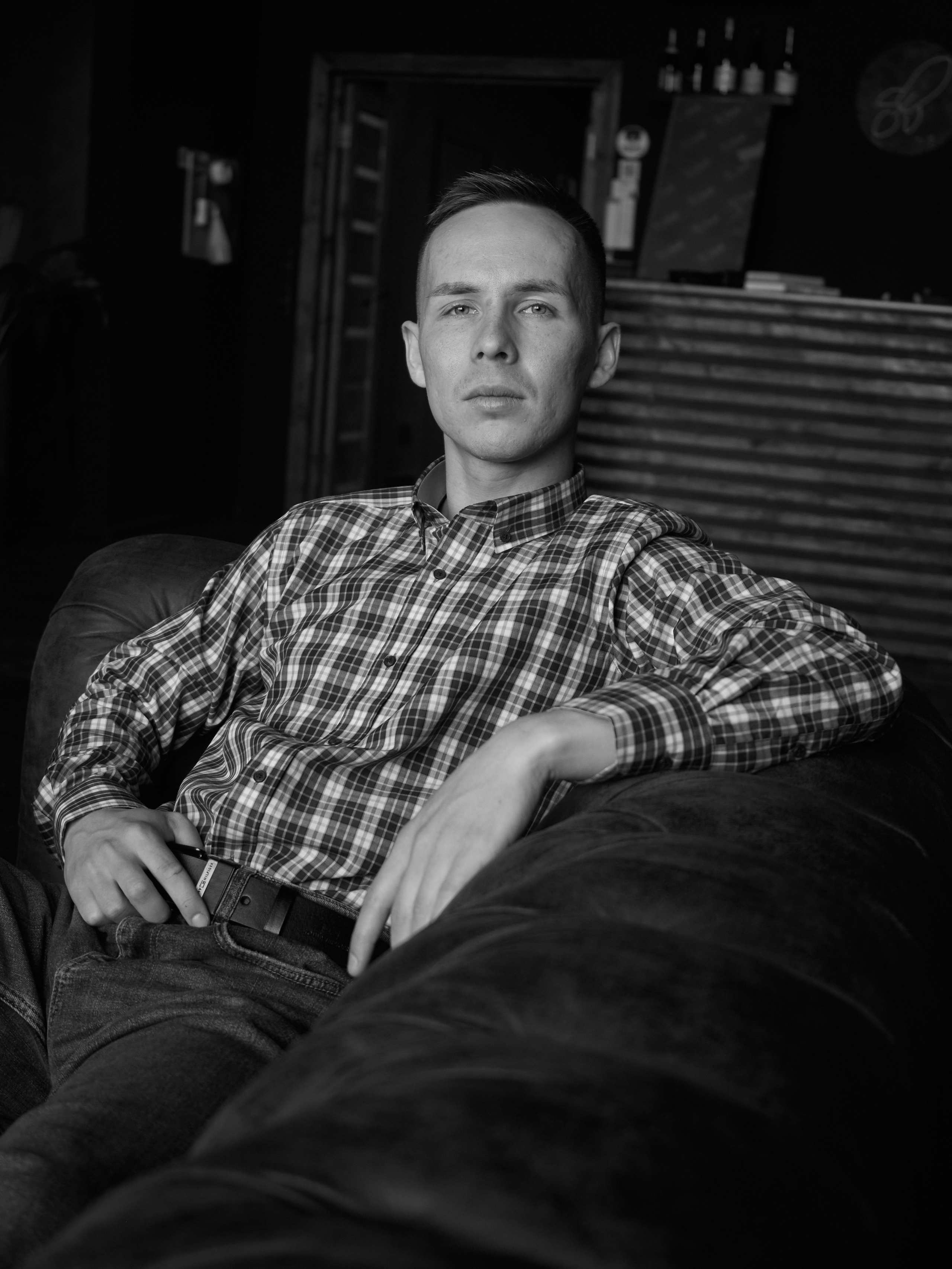 Игорь (ведущий). Главная