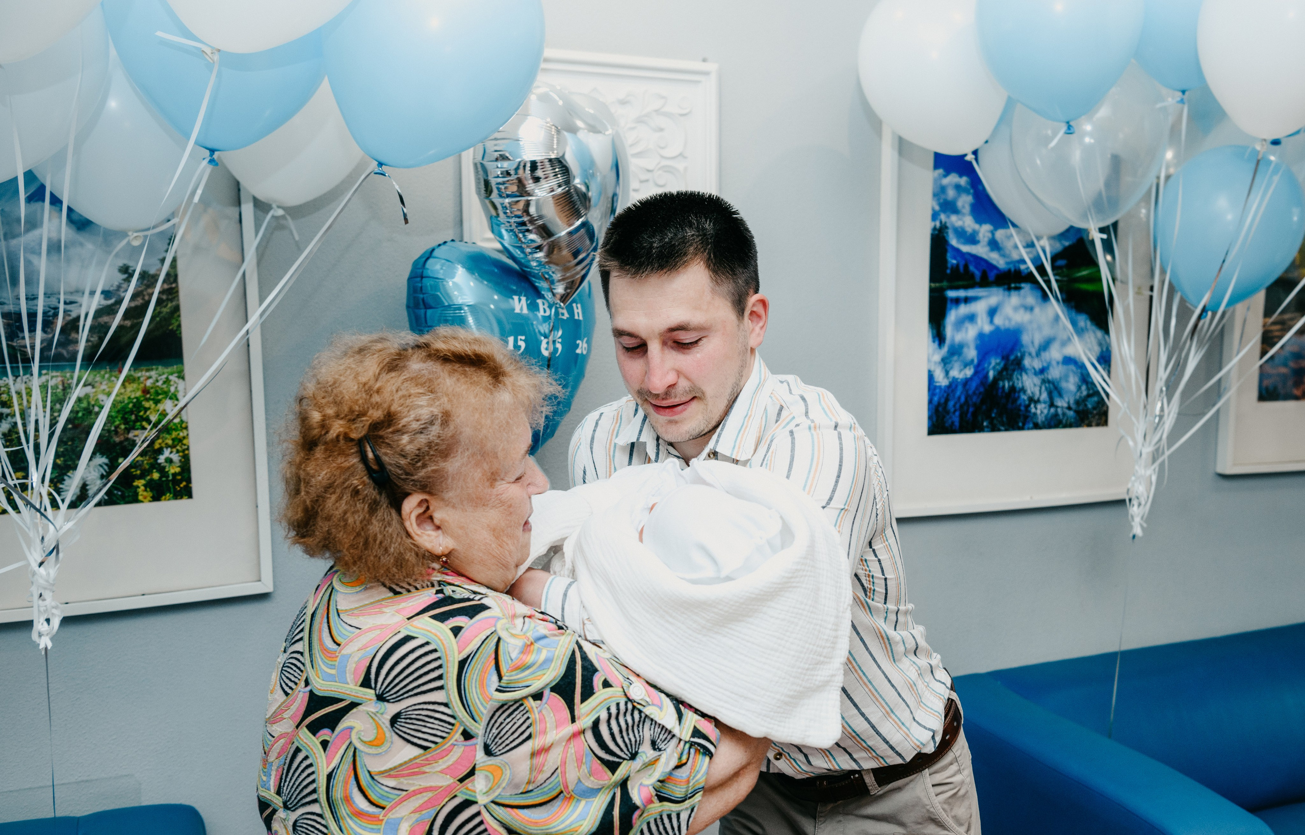 Выписка Ивана. Фотограф на выписку из роддома в Москве и МО