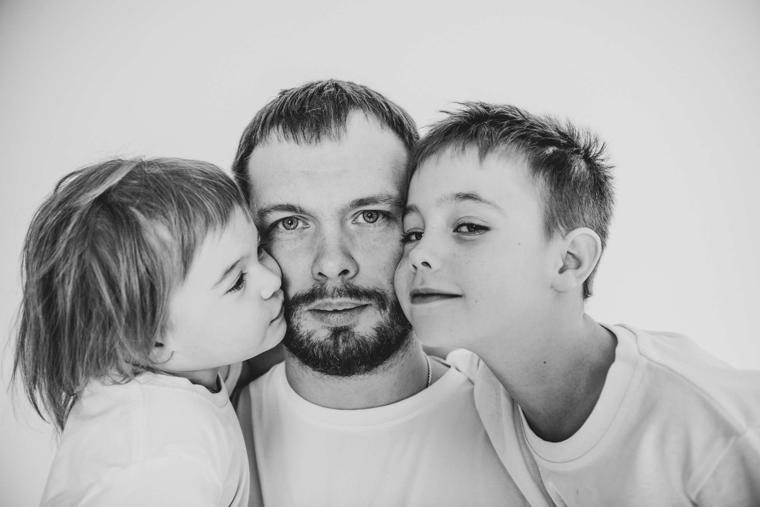 Есения с семьей. Фотограф на выписку из роддома в Москве и МО