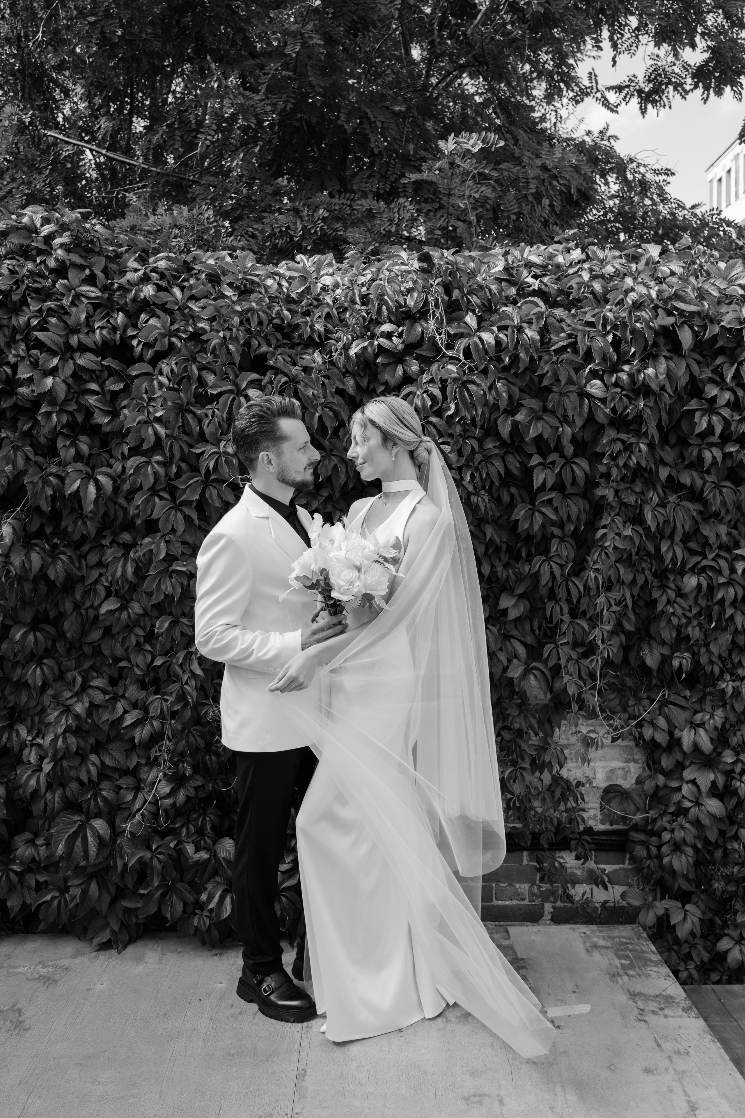 Alexander Alina. Wedding photographer