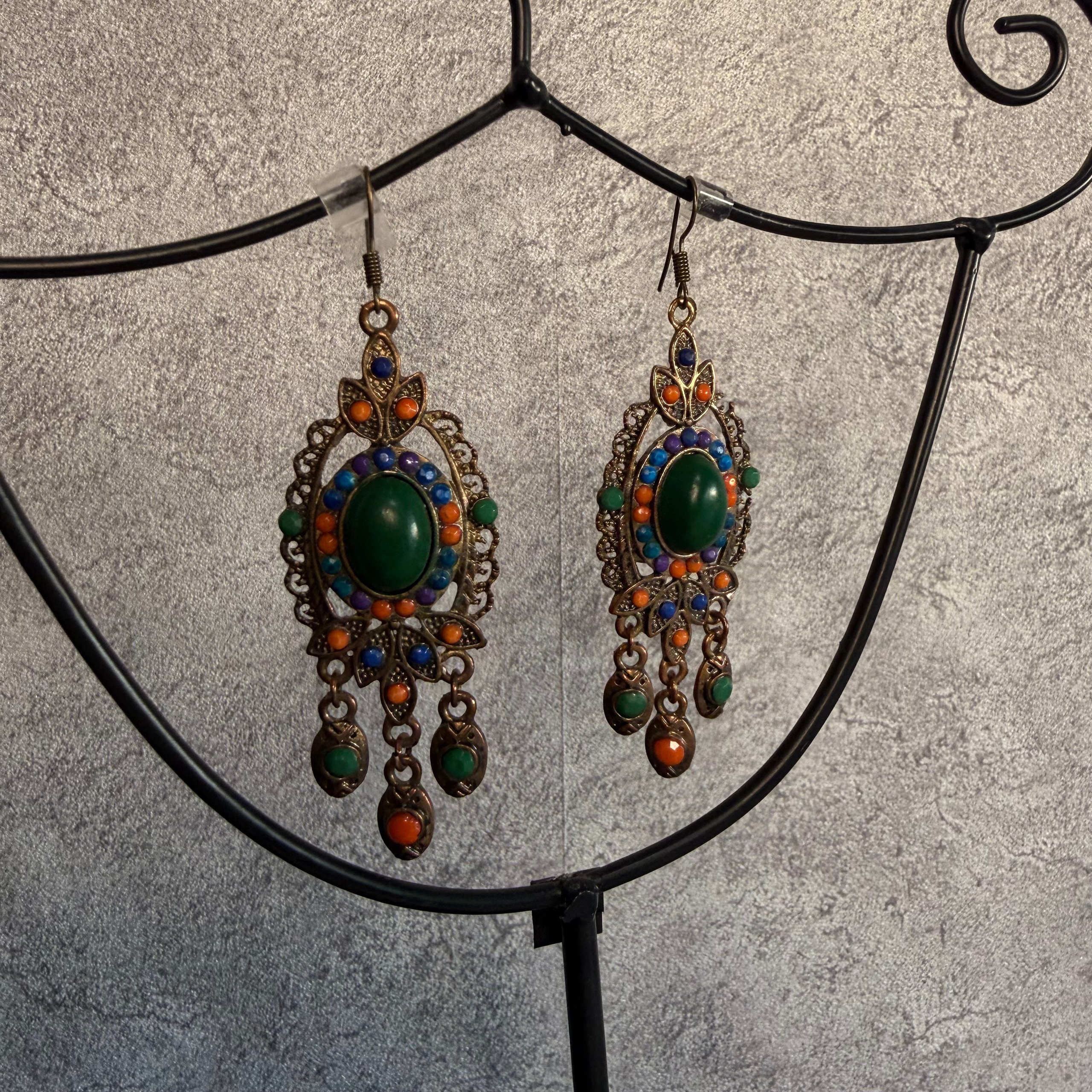 Украшения в аренду. Аренда костюмов, платьев и реквизита для фотосессий на Камчатке