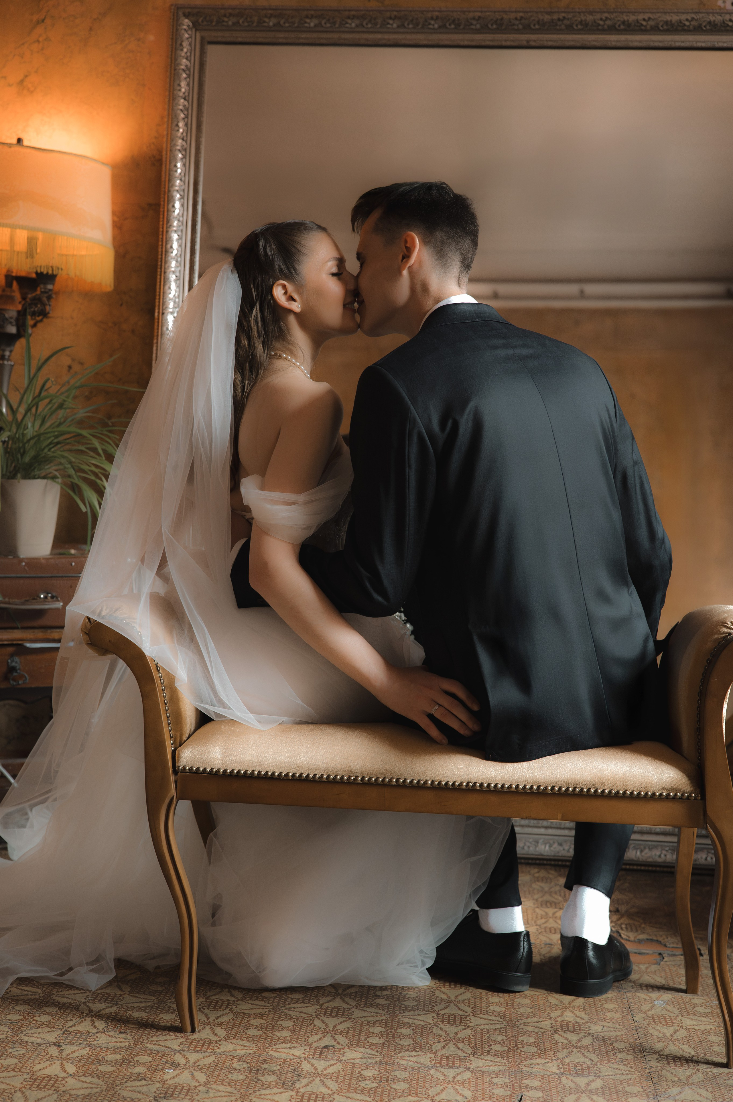 Свадьба в парадной. Фотограф Ирина Горелова Севастополь Крым