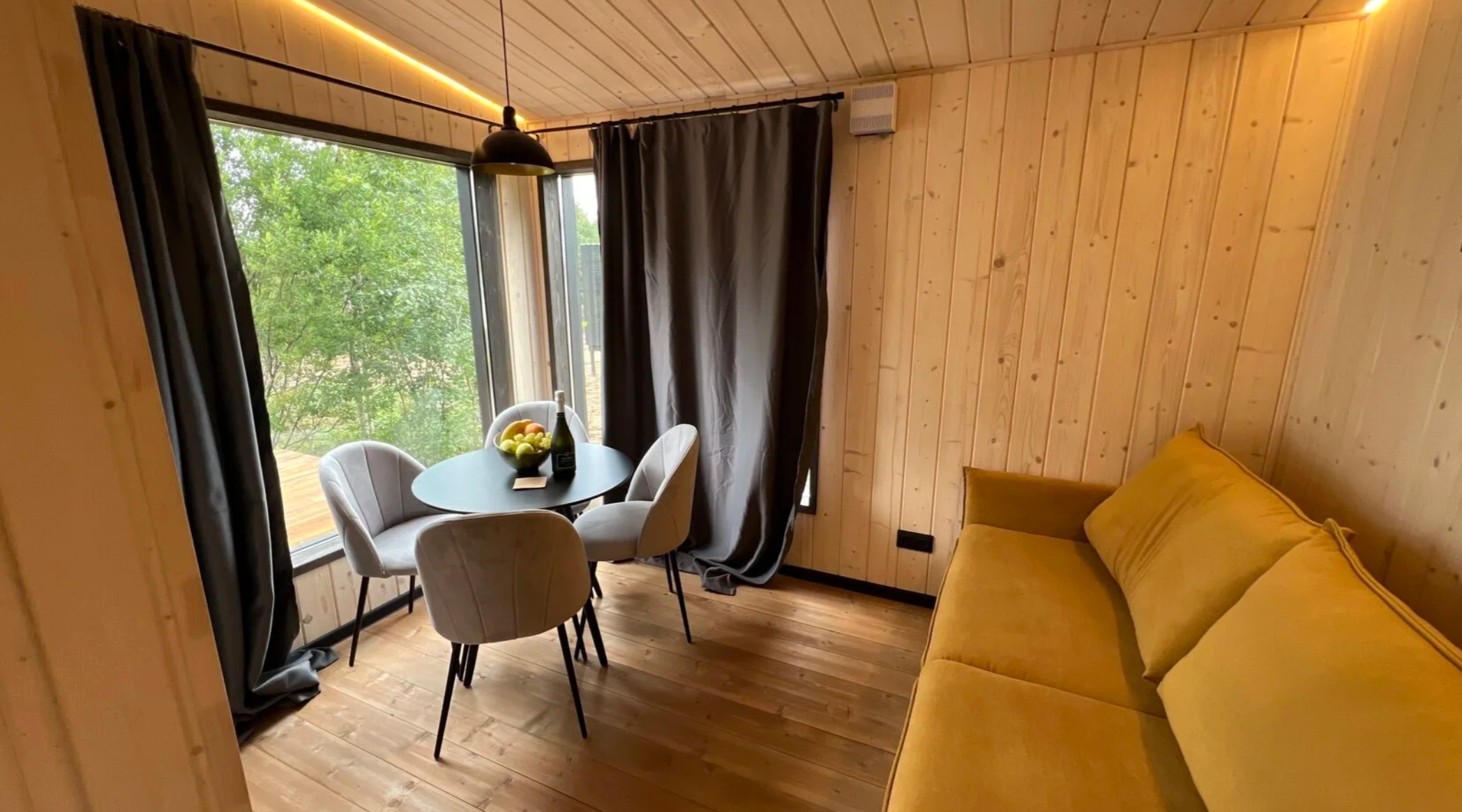 ТЕПЛЫЙ ТУР ПО ОСЕННЕЙ КАРЕЛИИ. INNERBLOOM TRAVEL-путешествия для авантюристов, мечтателей и настоящих гурманов по России и миру