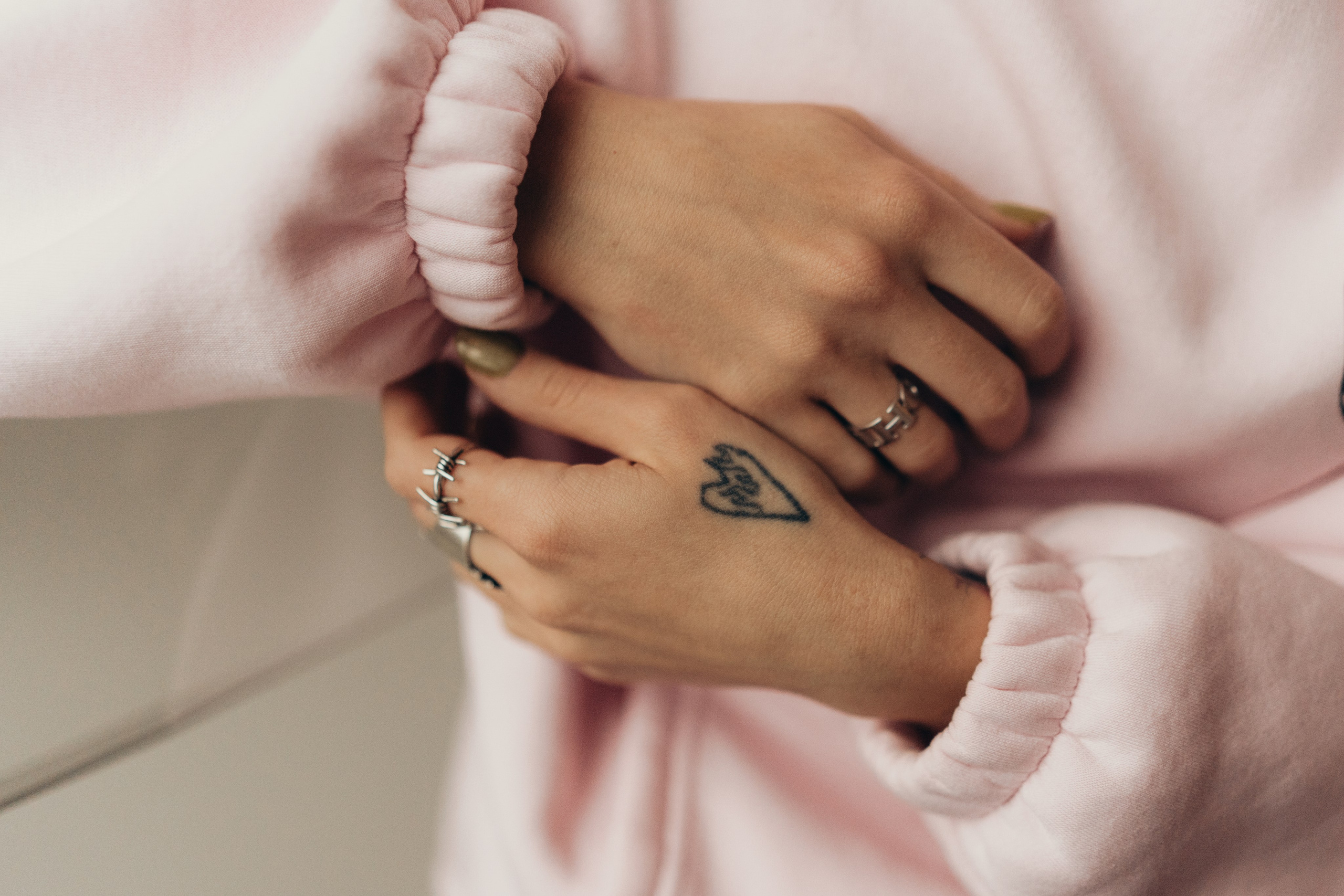 Юлия. Hmliber — фотограф и контент-креатор из Петербурга