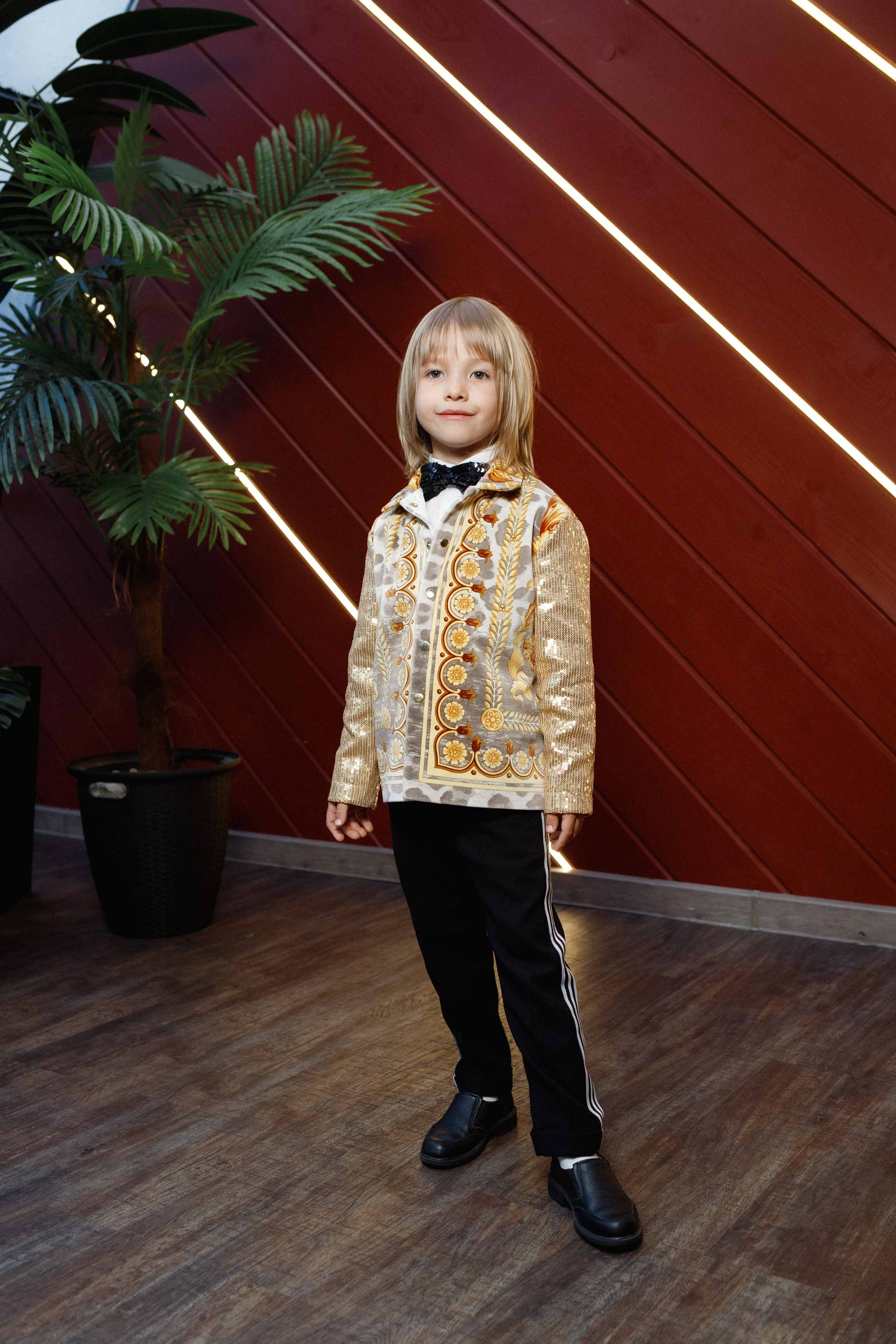 QUEEN KHV [12 ЛЕТ]. СВОИ. ФОТООТЧЕТЫ-СОБЫТИЯ-МЕСТА