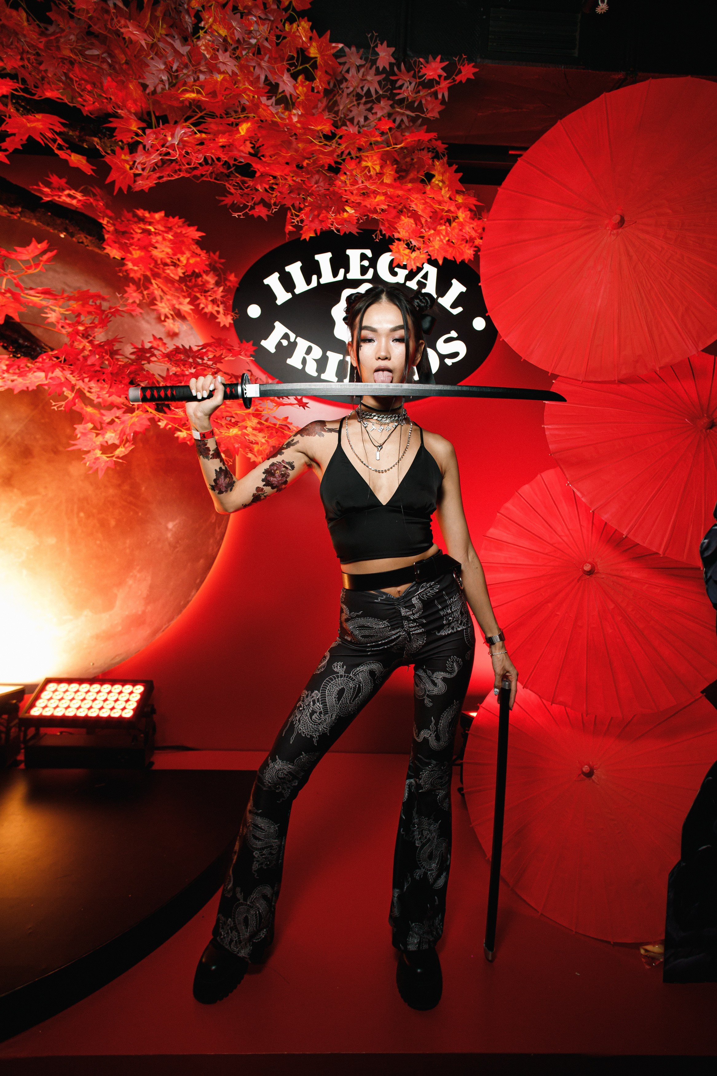 ILLEGAL FRIENDS | ASIA. СВОИ. ФОТООТЧЕТЫ-СОБЫТИЯ-МЕСТА