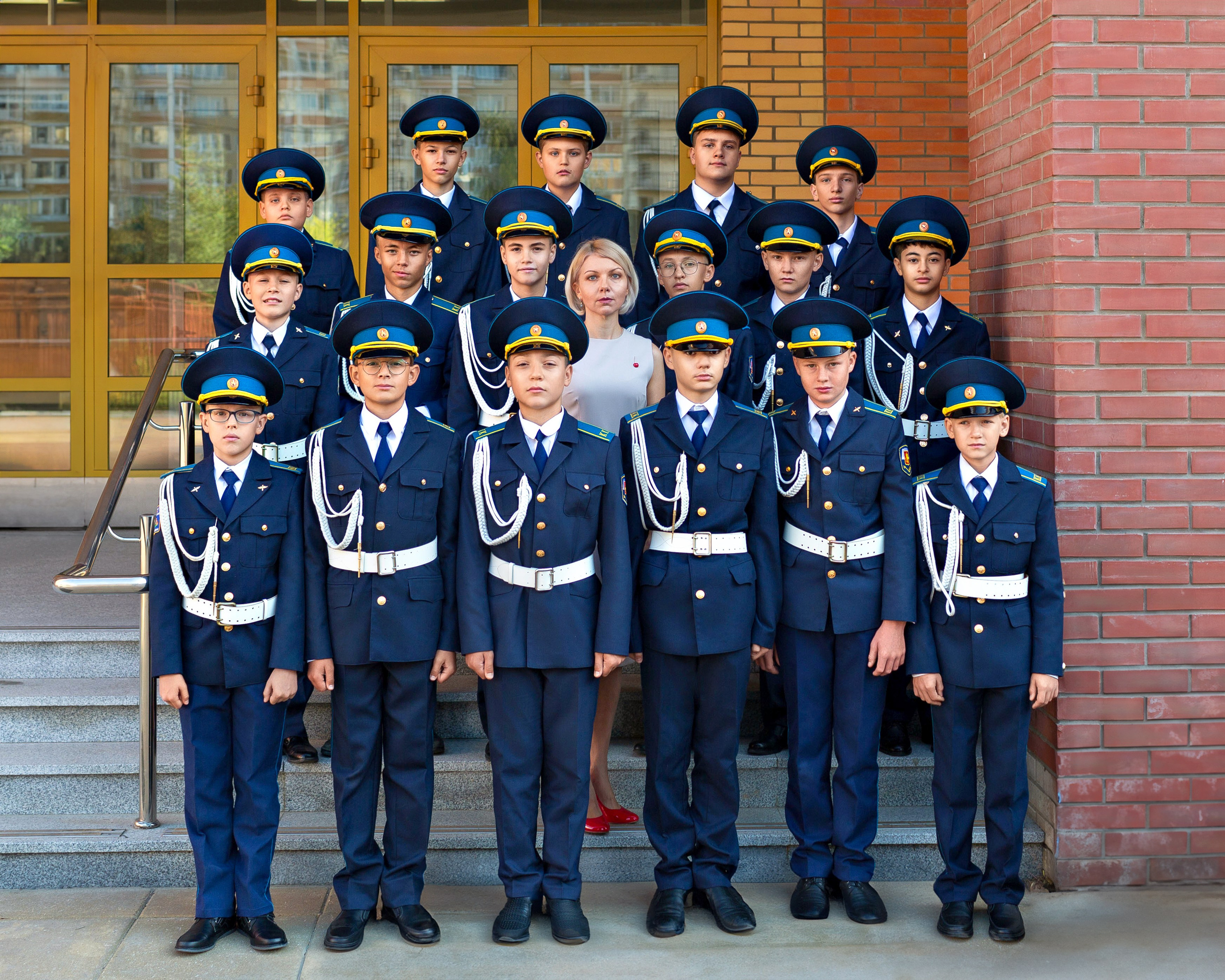 Фотосъемка 1сентября, Гимназия № 7, г. Подольск. Выпускные альбомы и школьный фотограф в Подольске, Троицке, Щербинке, Москве и Московской области