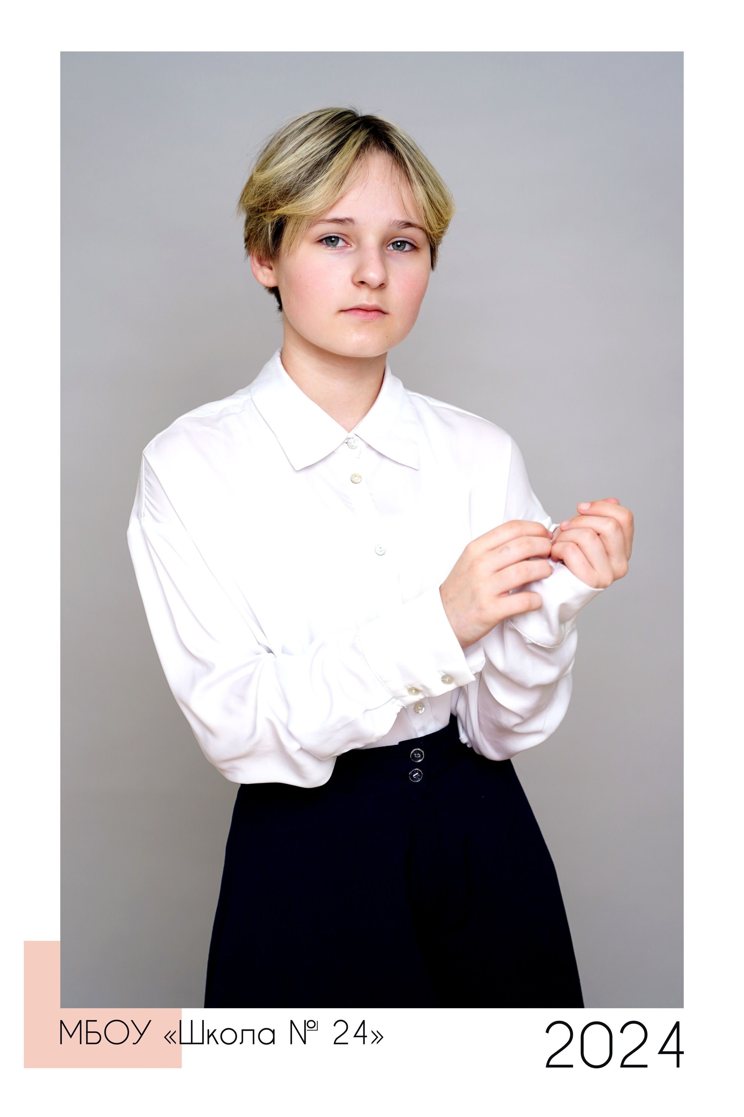 Портреты старшие классы. MEMENTO.Выпускные альбомы, школьные, юбилейные и другие книги. Ростов-на-Дону