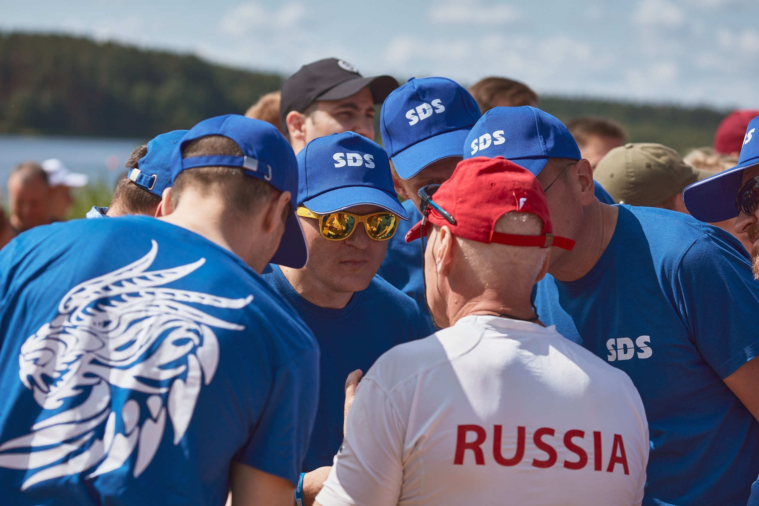 Кубок русского света и электриков по гребле на лодках класса «Дракон». Коммерческий фотограф в Москве Павел Володин — фотосъемка для бизнеса