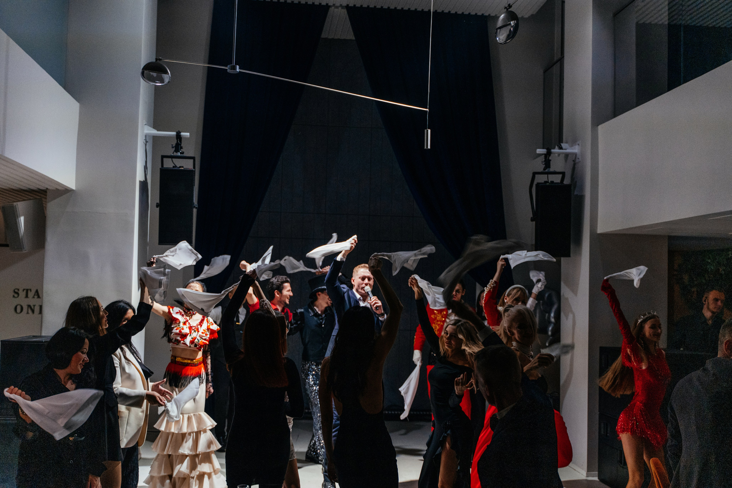 5 апреля (пятница). BENUAR Restaurant