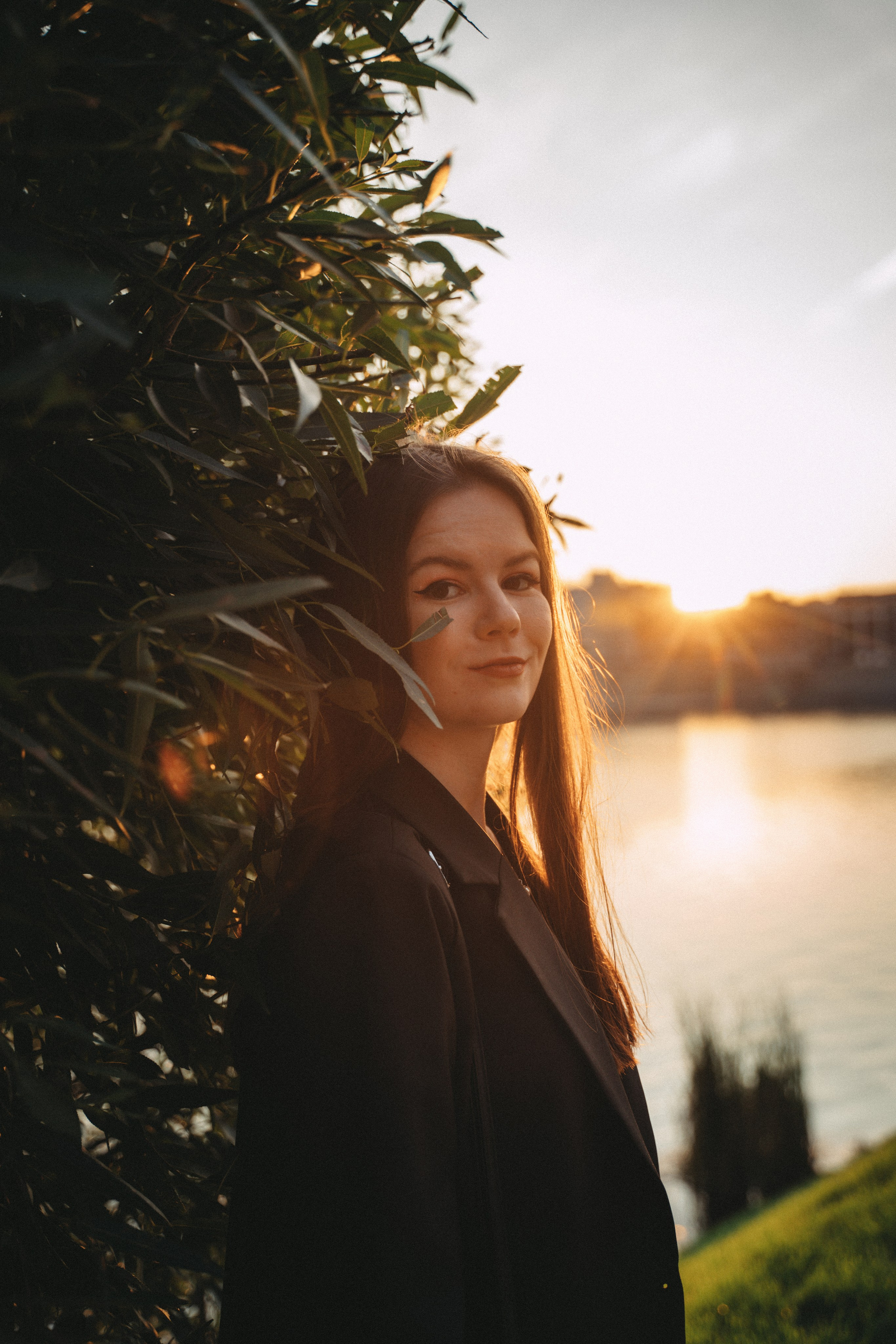 Ева. Главная