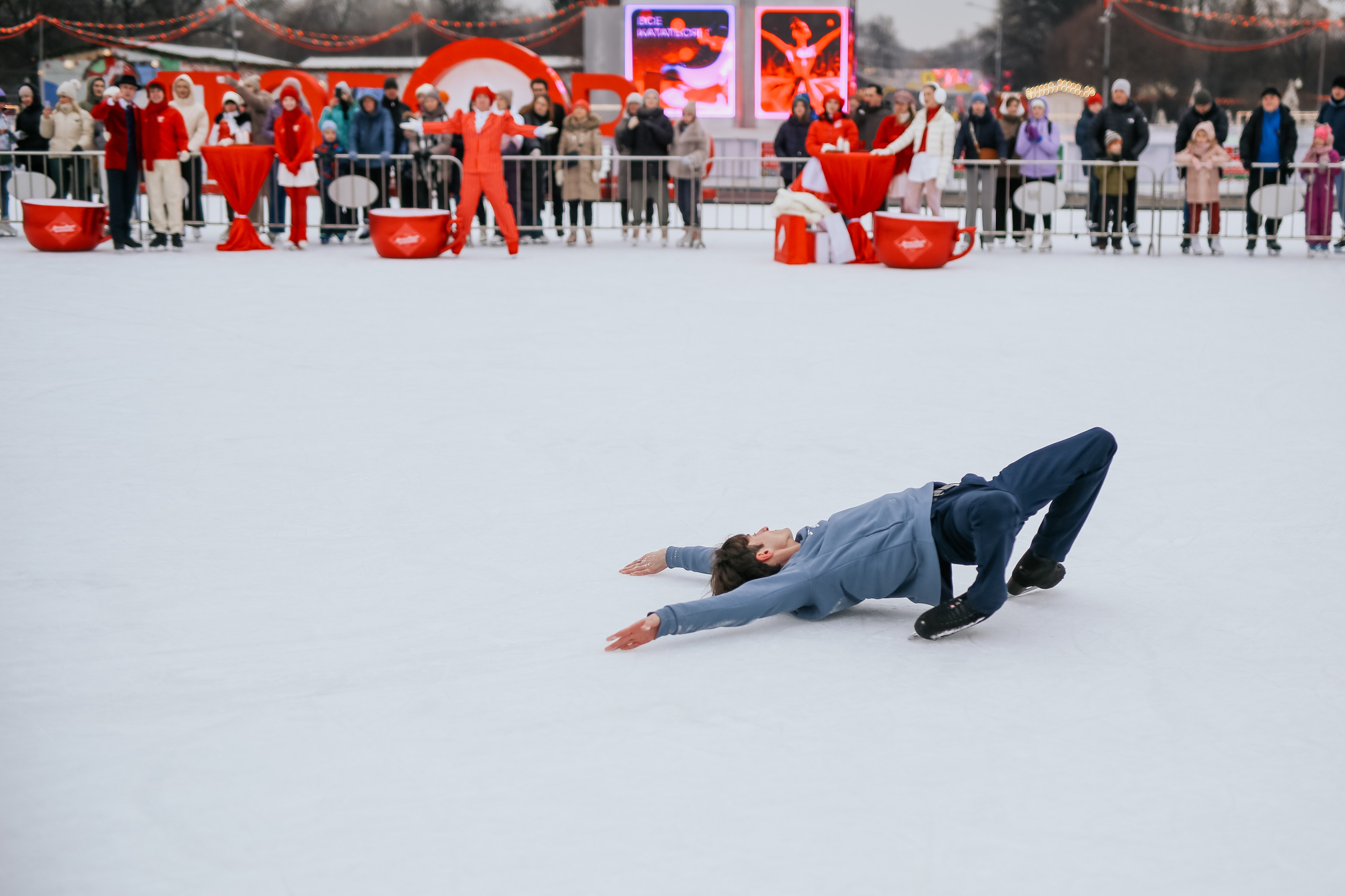 Ледовое шоу Парк Культуры проект Московское Чаепитие. Фотограф и видеограф Анна Домашенко