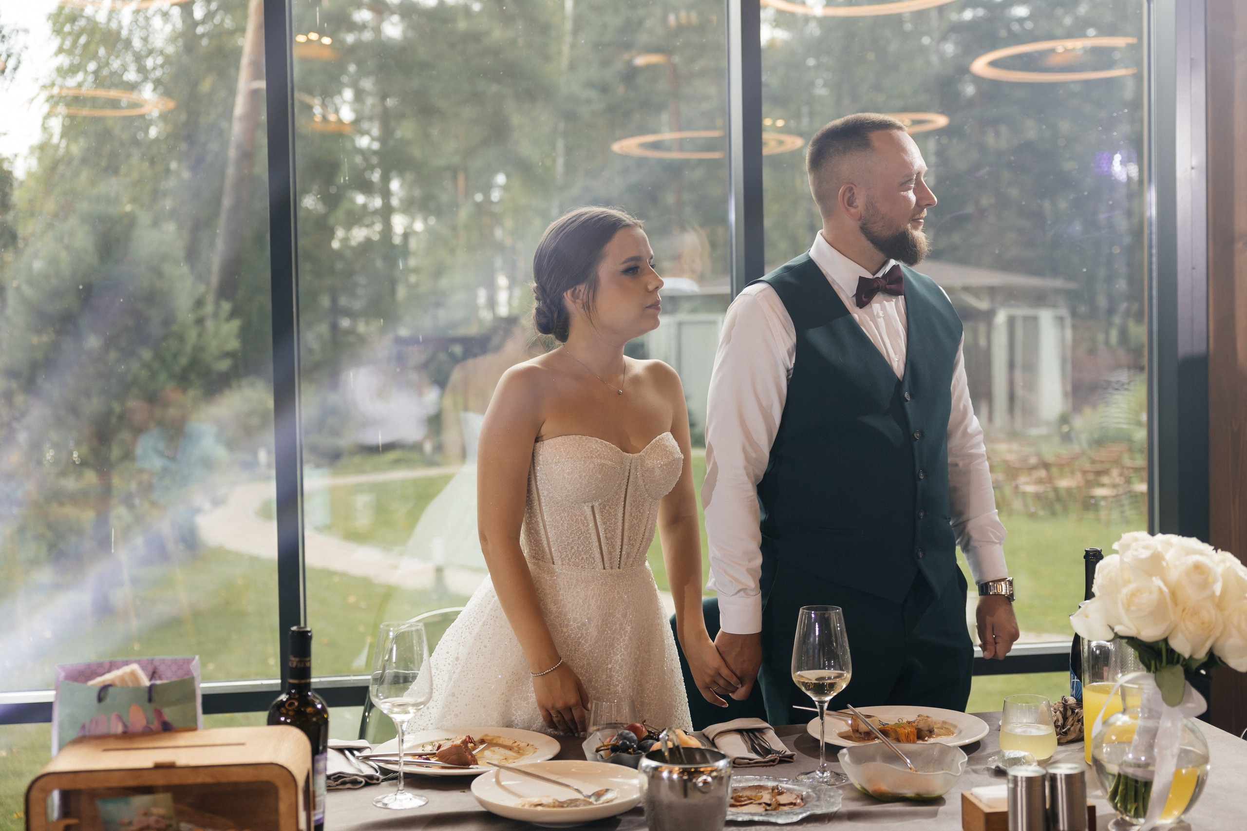 Свадебная история. Лесной Виладж. Свадебный и семейный фотограф Рассказова Виктория