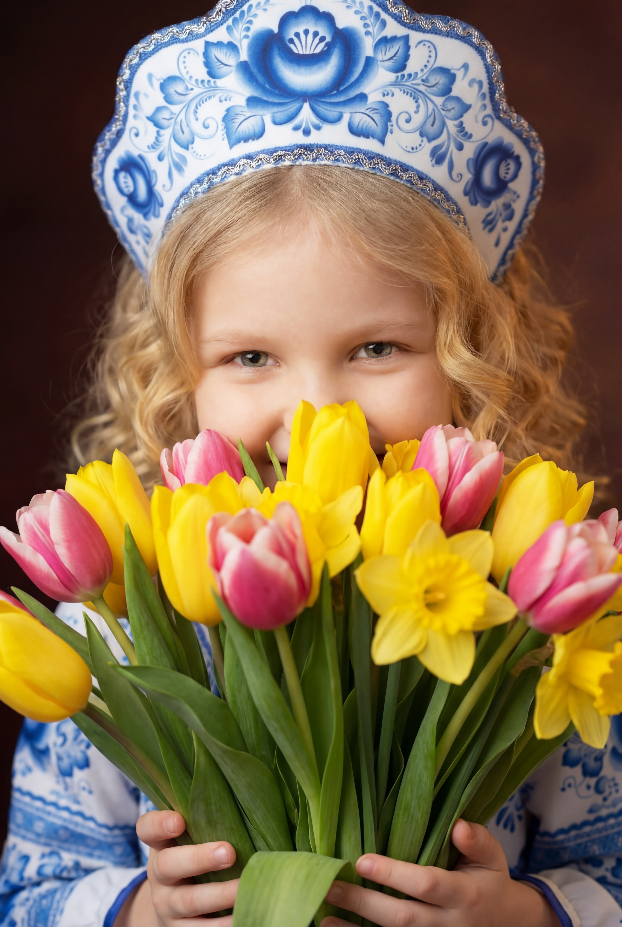 Выпускные альбомы с оживающими фотографиями. Фотограф и видеограф Москва. Свадебный фотограф, видеограф. Выпускные альбомы. Оживающие альбомы