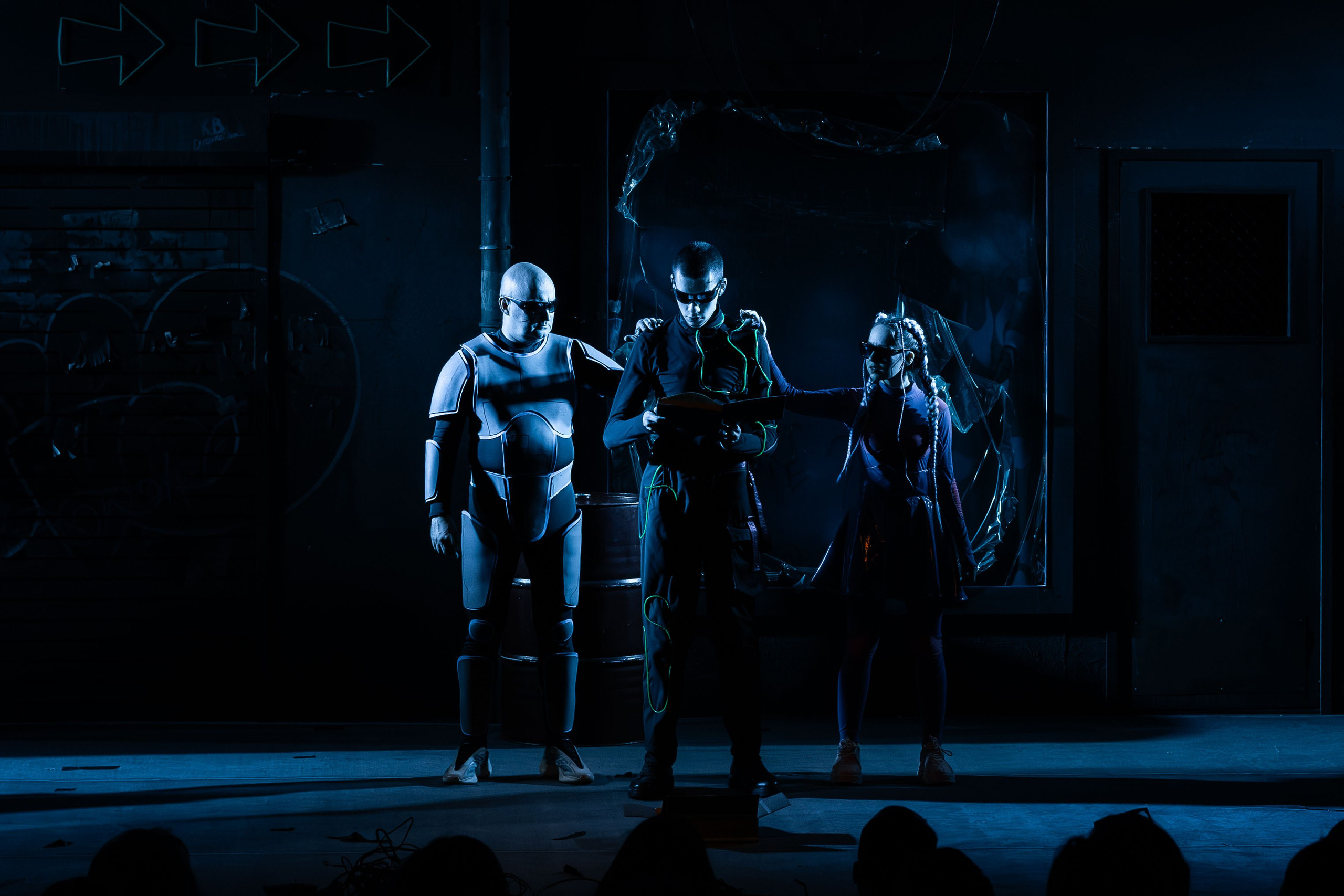 Театр Юного Зрителя «Буратино 2087». Кадр Плюс — Фотография с характером «Визуальный продюсер и фотограф Марк Файзулин»