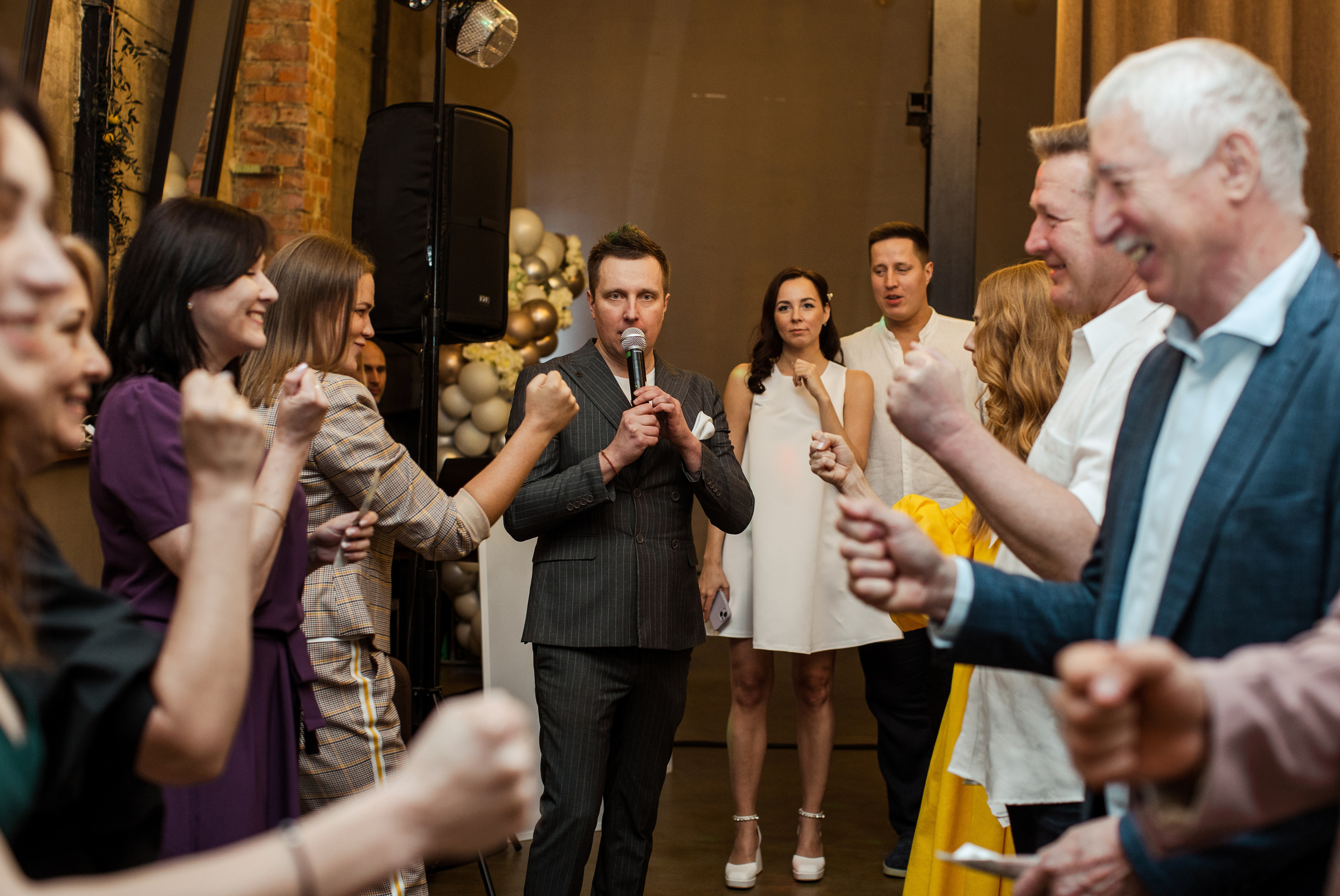 Артём и Индира. Ведущий на свадьбу в Москве Зубков Алексей