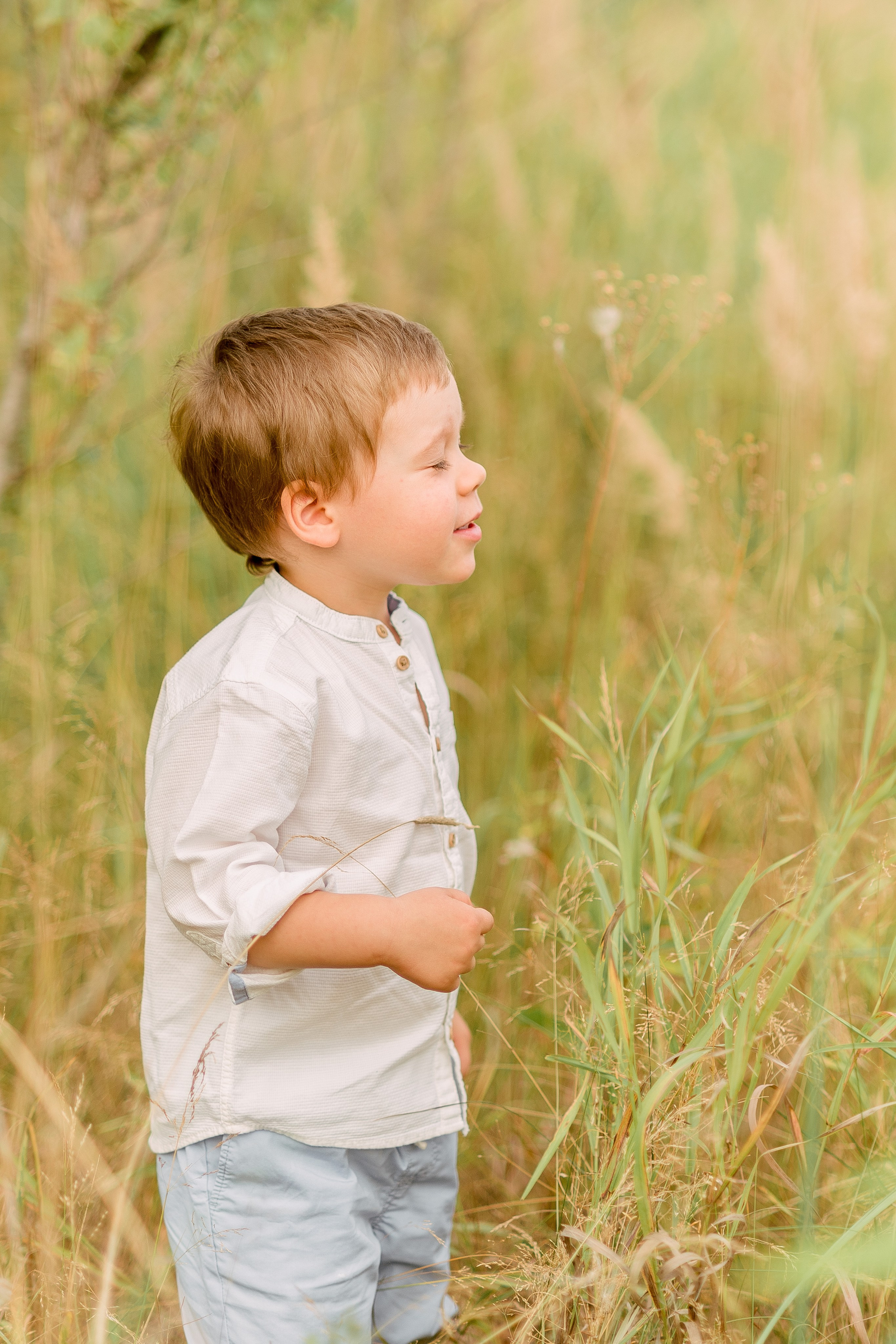В поле. Фотограф Юлия Попова