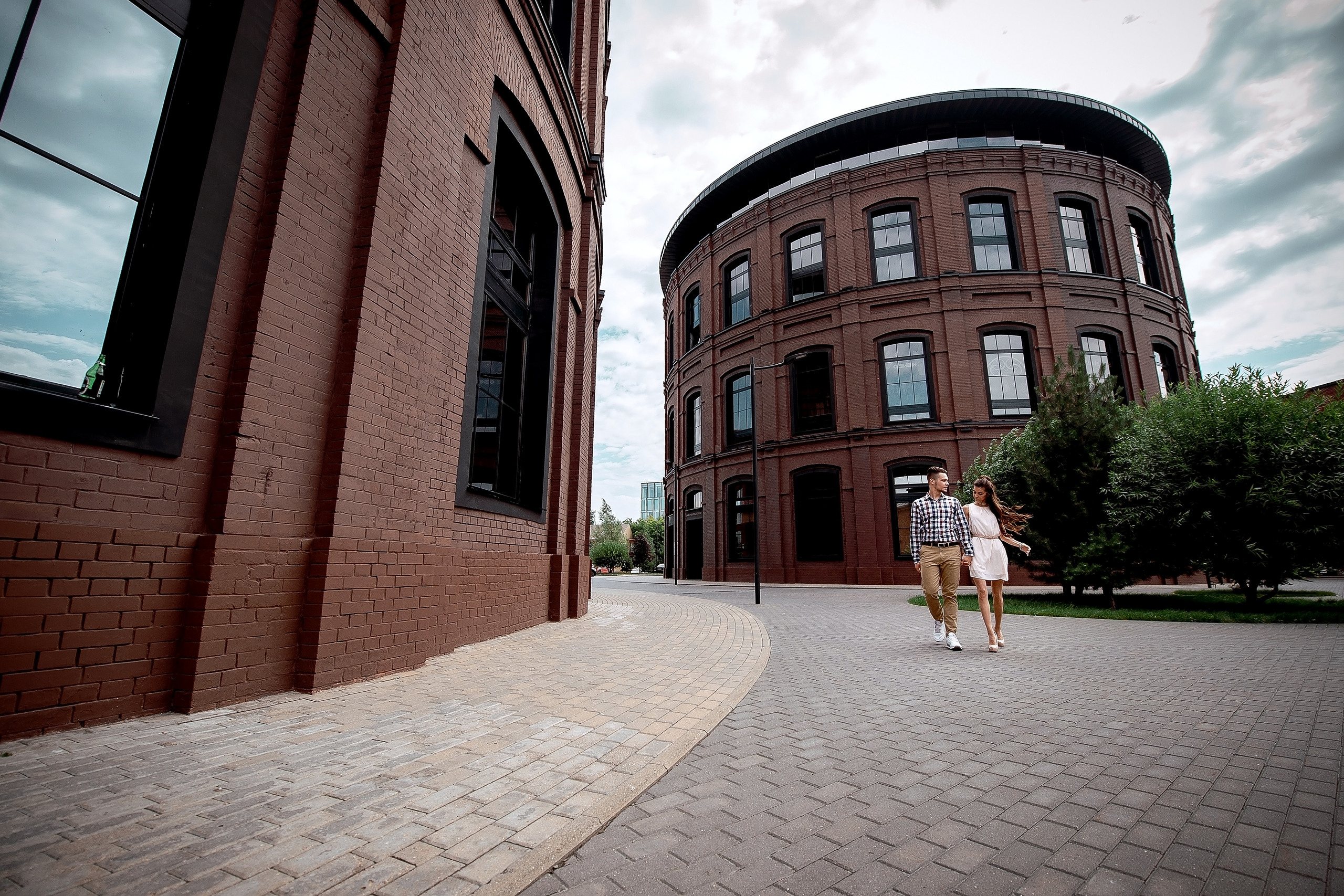 Маша и Вова, Москва, завод Арма. Свадебный и семейный фотограф Виктория Носачёва. Щелково, Москва и МО