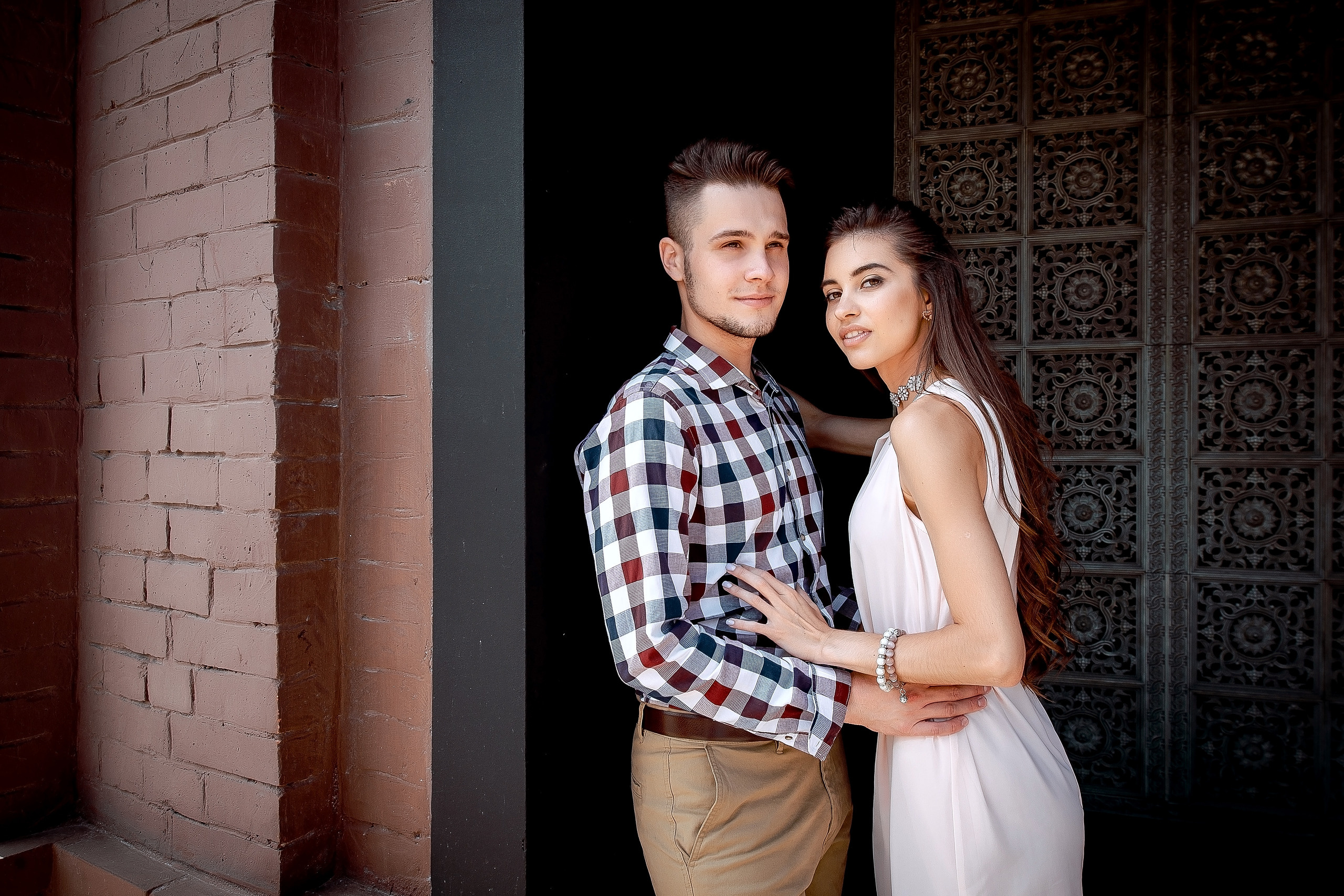 Маша и Вова, Москва, завод Арма. Свадебный и семейный фотограф Виктория Носачёва. Щелково, Москва и МО